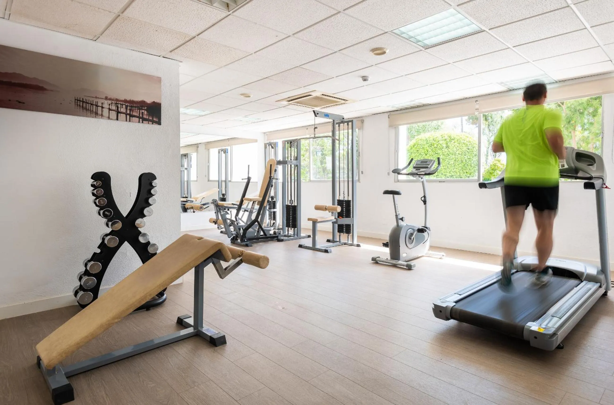 Fitness centre/facilities in Globales Maioris