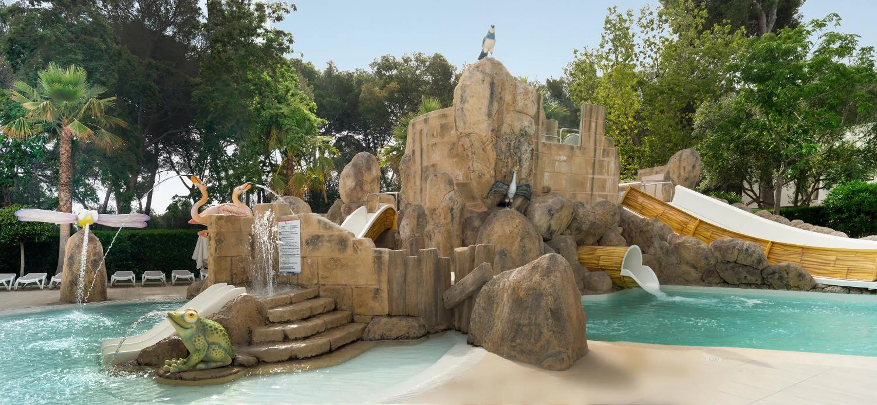 Children play ground in Globales Maioris