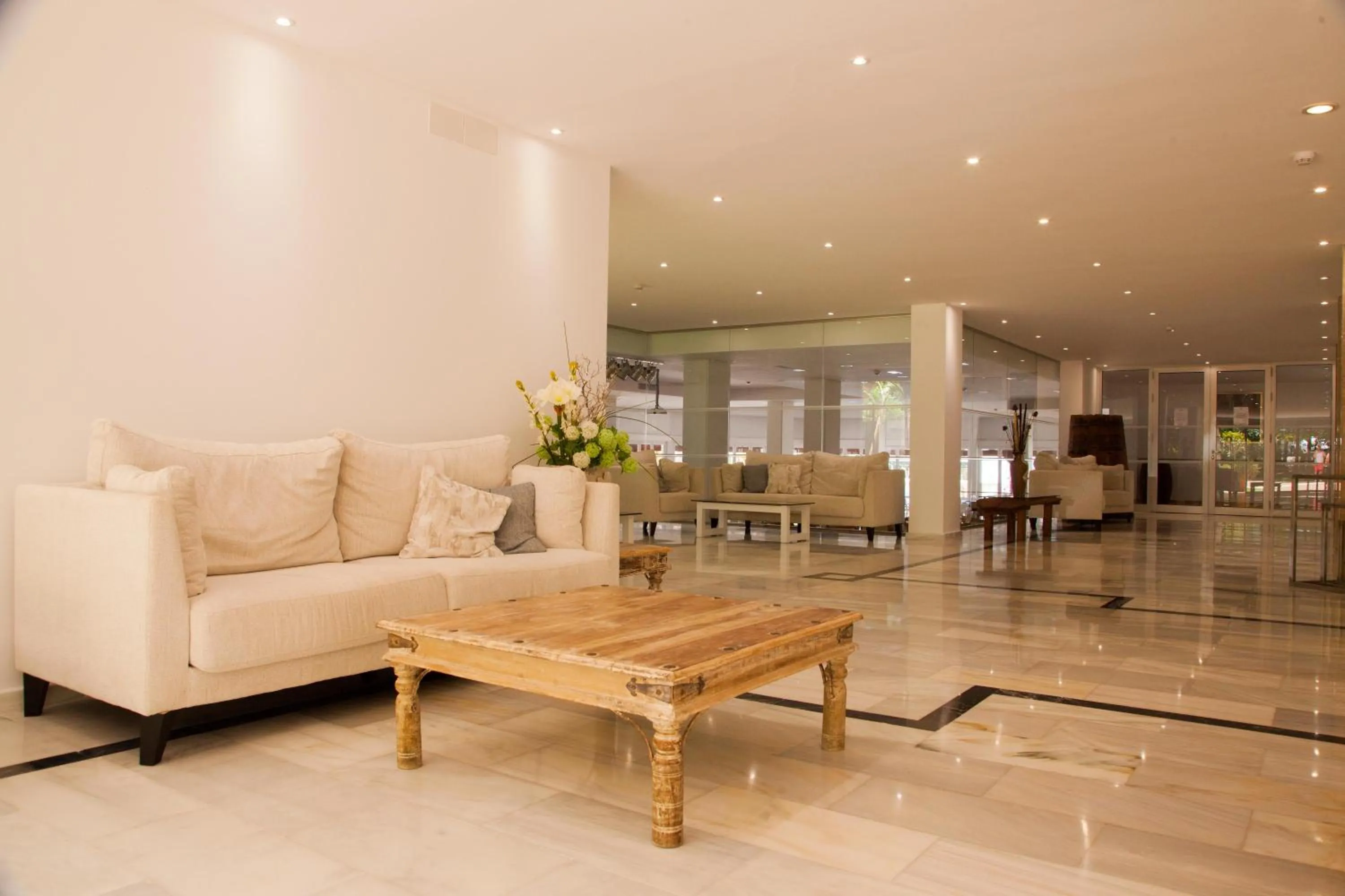 Lobby or reception in Globales Maioris