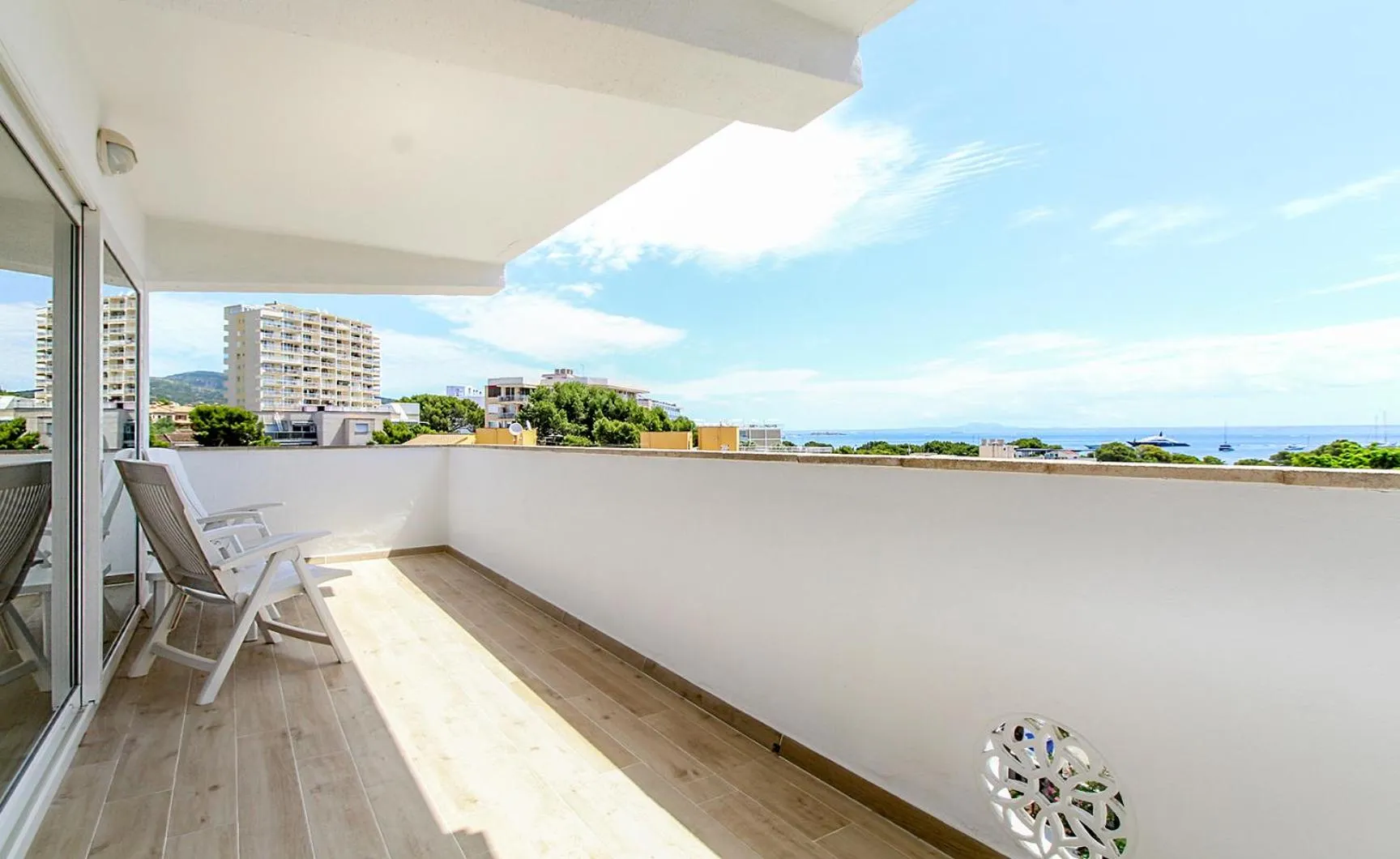 Balcony/Terrace in Globales Panamá - Adults Only