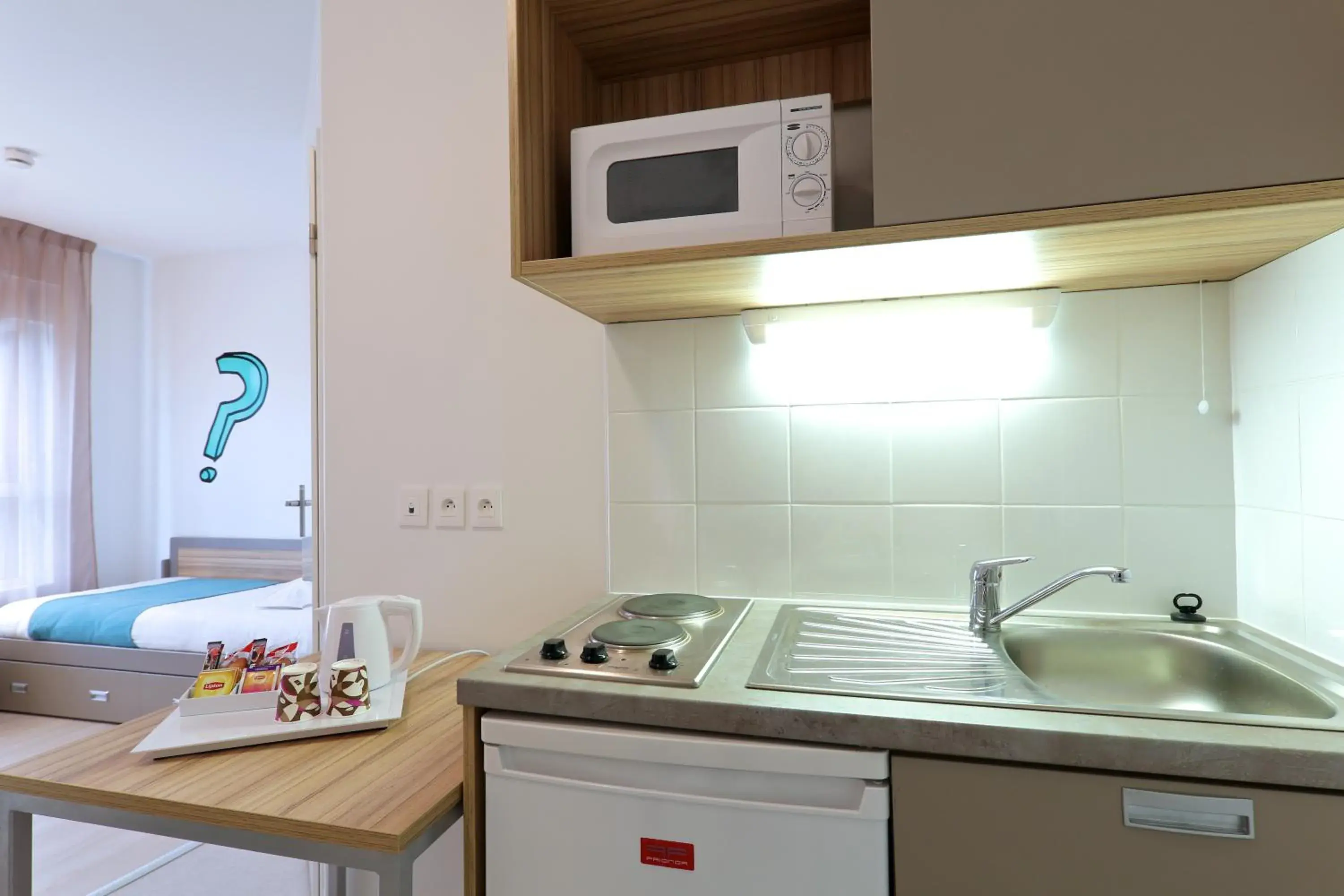 Photo of the whole room in Apparteo Bordeaux Photo of the whole room in Apparteo Bordeaux