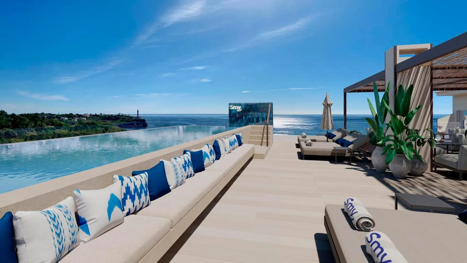 Swimming pool in Smy Portocolom