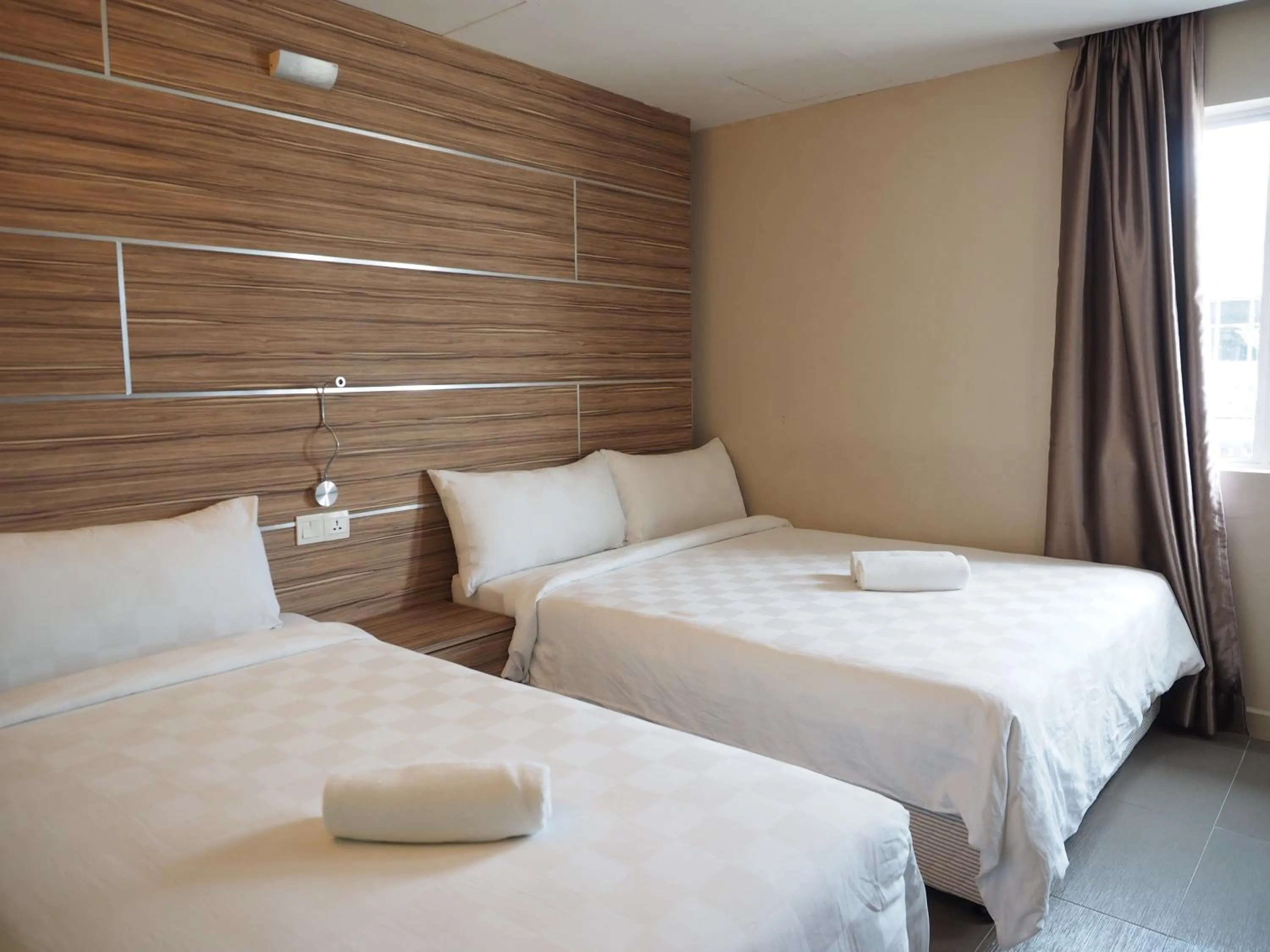 Bedroom, Bed in Mornington Hotel Medan Ipoh