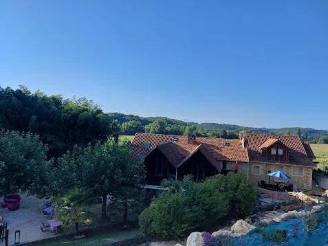 Property building in Le Moulin du Porteil