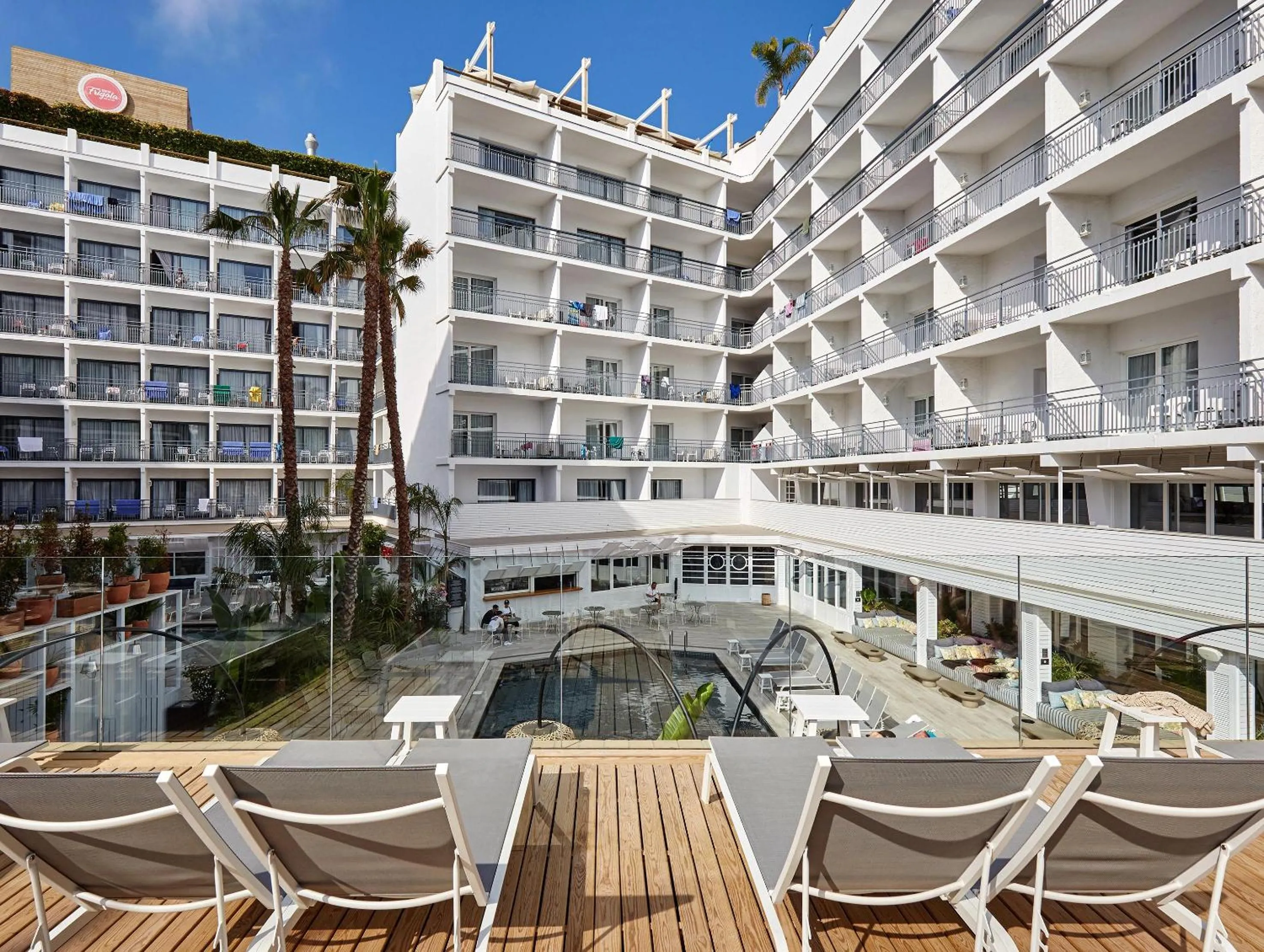 Swimming pool in Gran Hotel Flamingo-Adults Only older 18 years old