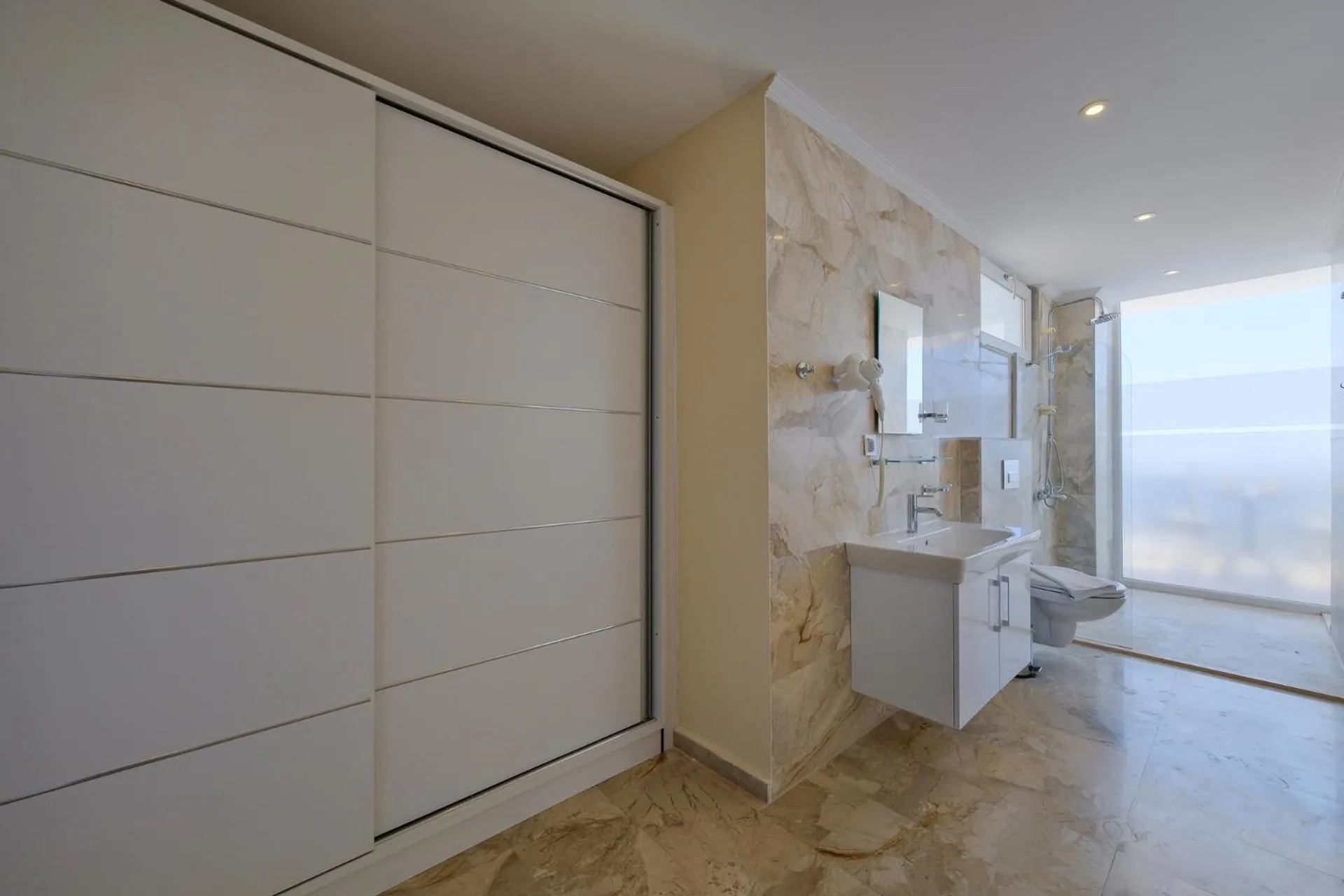 Lumiere Villas 2