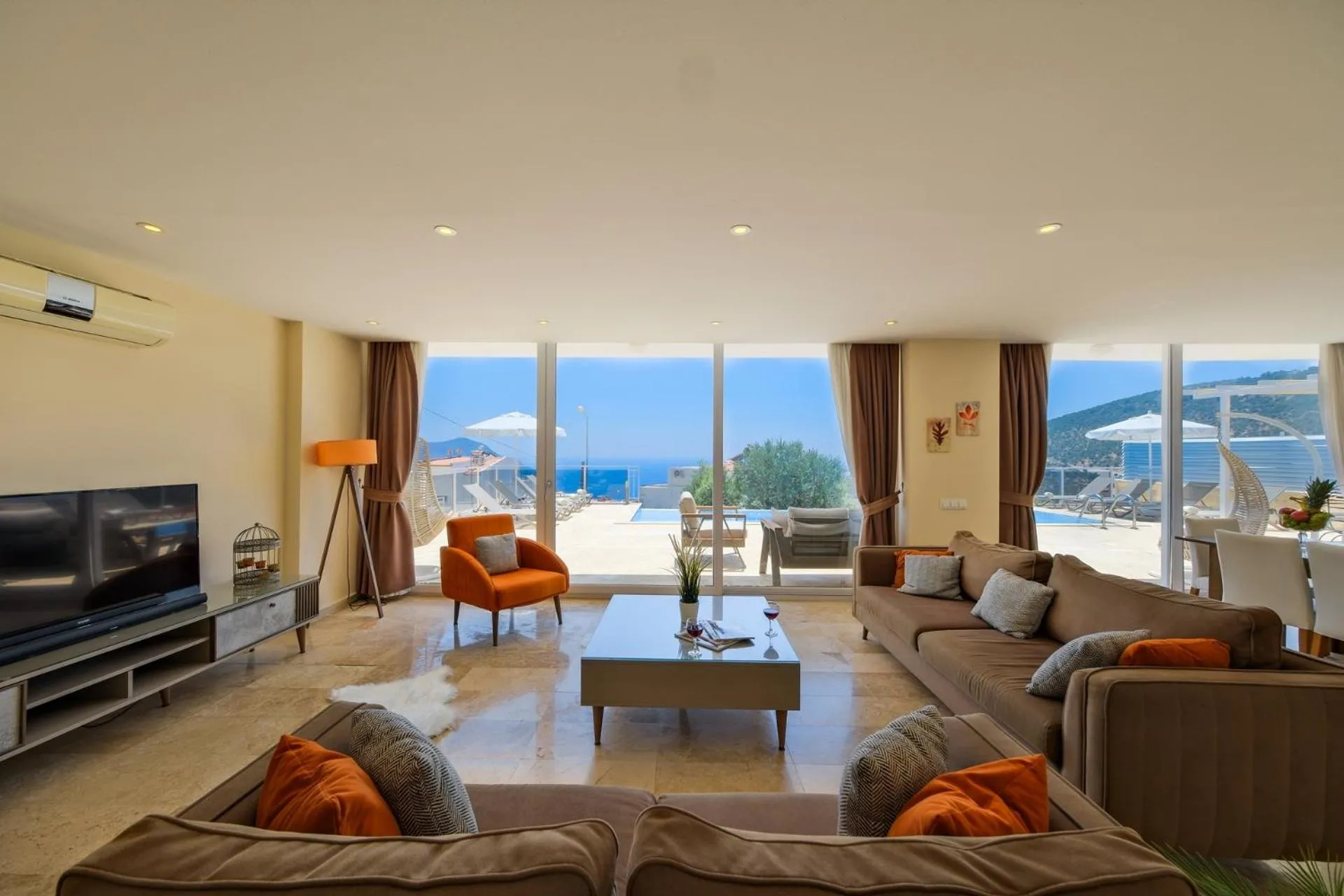 Lumiere Villas 2