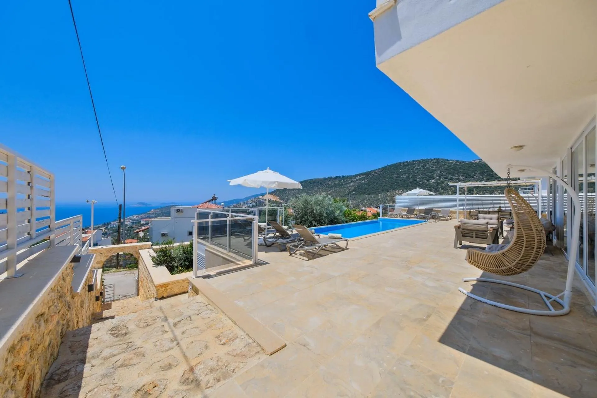 Lumiere Villas 2