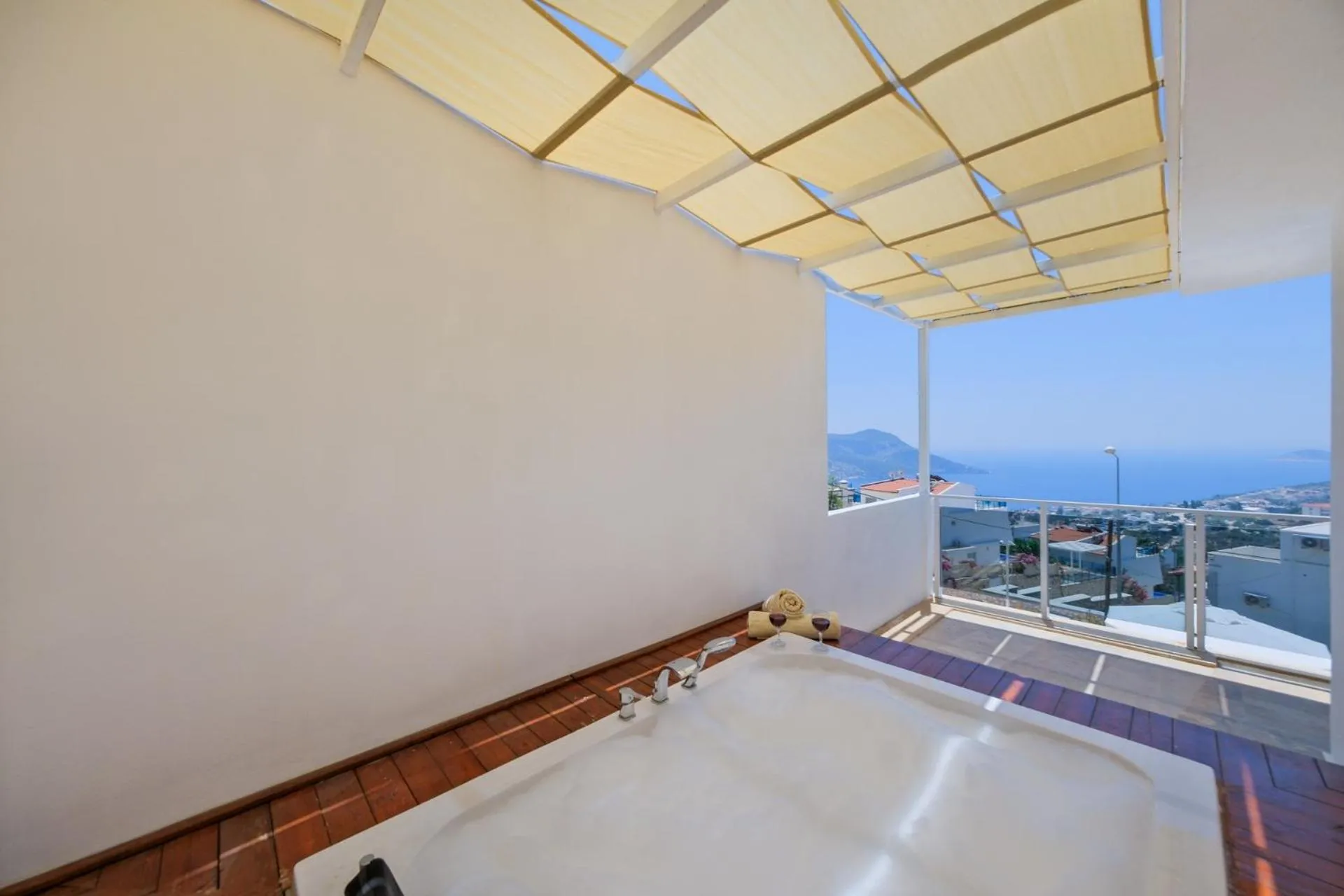 Lumiere Villas 2