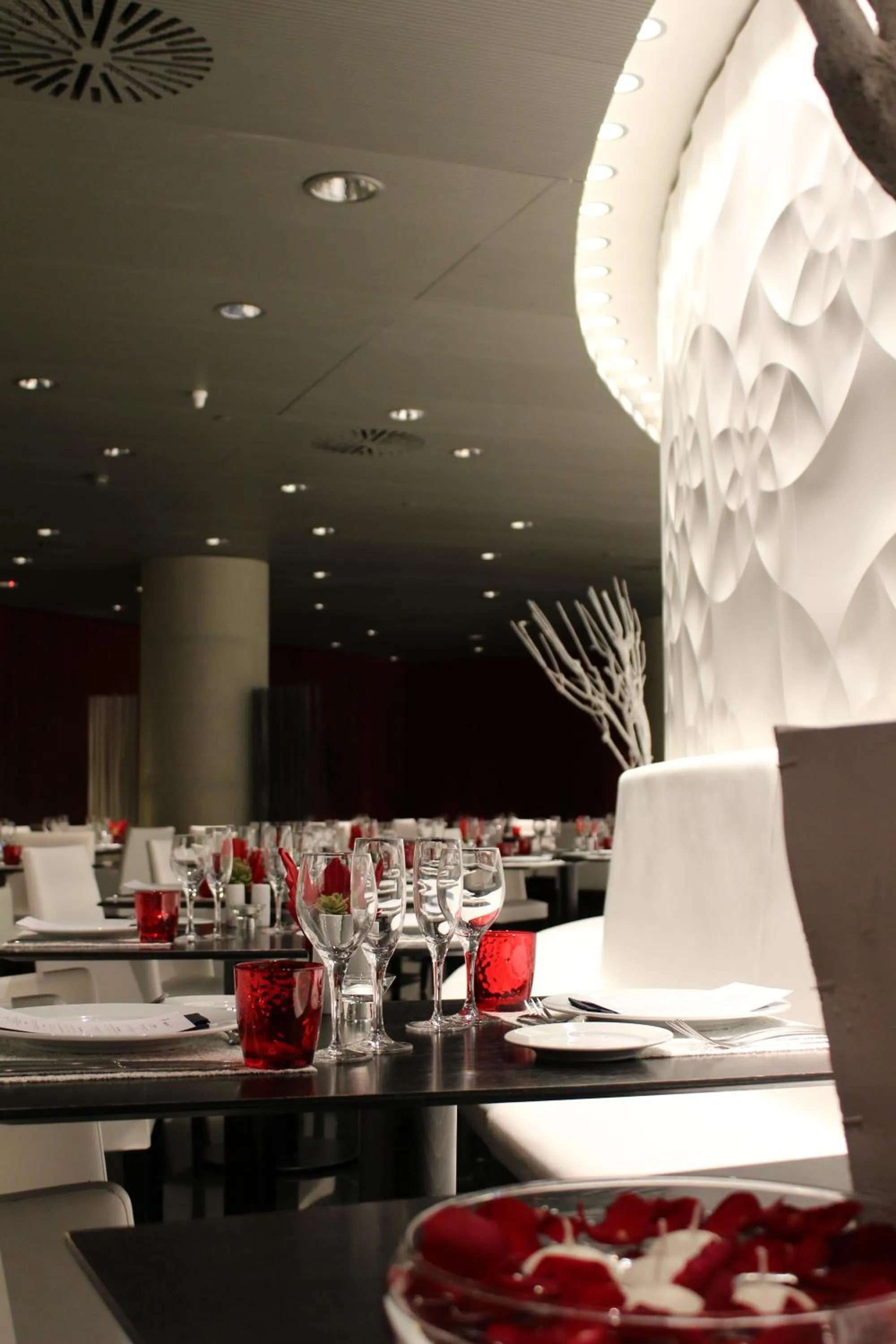 Restaurant/places to eat in Hotel Porta Fira 4* Sup