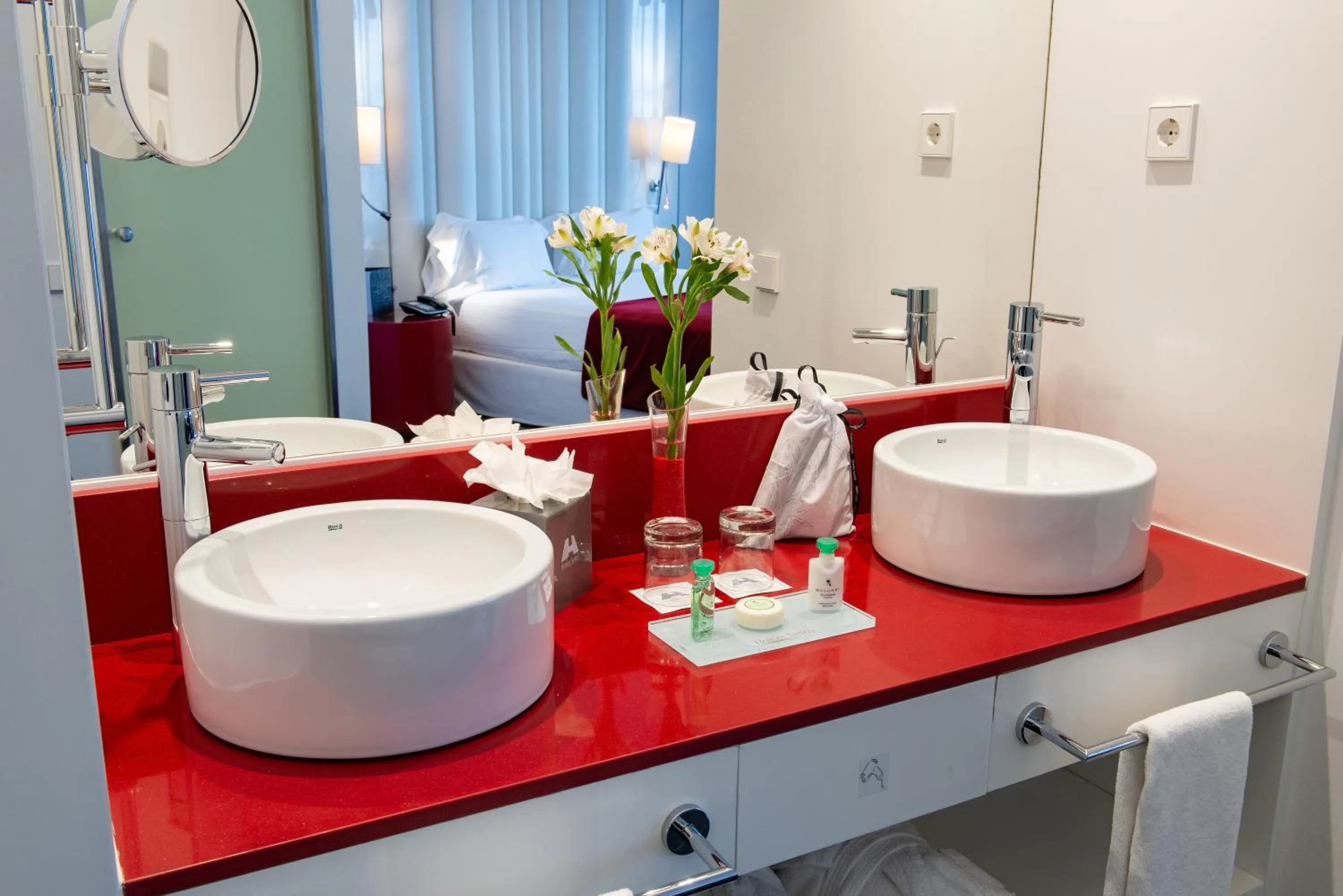 Bathroom in Hotel Porta Fira 4* Sup