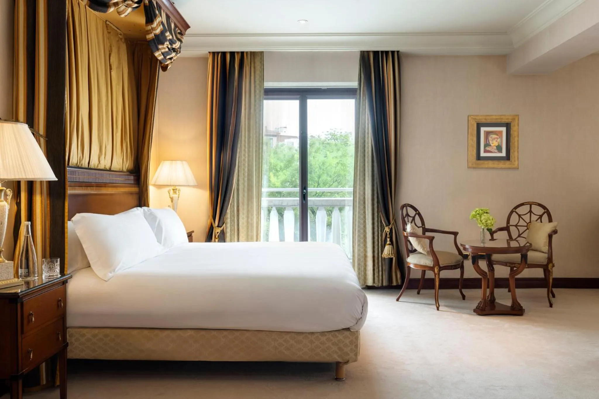 Photo of the whole room, Bed in InterContinental Madrid by IHG