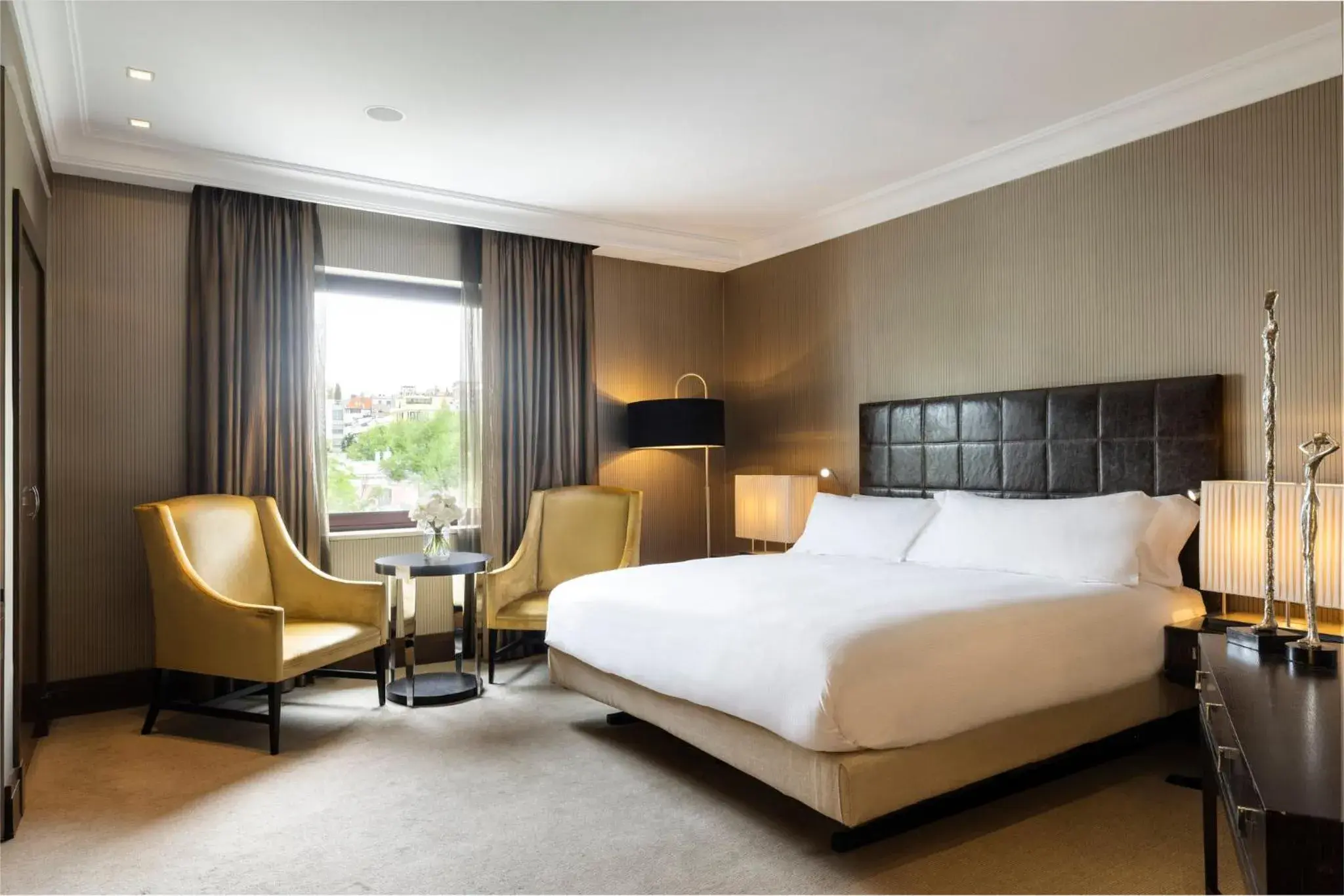 Photo of the whole room, Bed in InterContinental Madrid by IHG Photo of the whole room, Bed in InterContinental Madrid by IHG