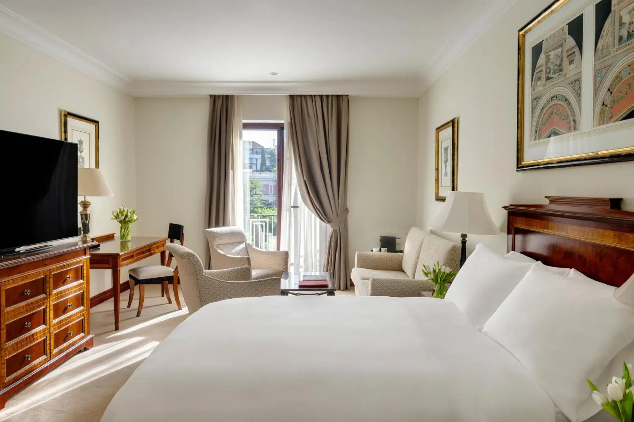 Photo of the whole room, Bed in InterContinental Madrid by IHG Photo of the whole room, Bed in InterContinental Madrid by IHG