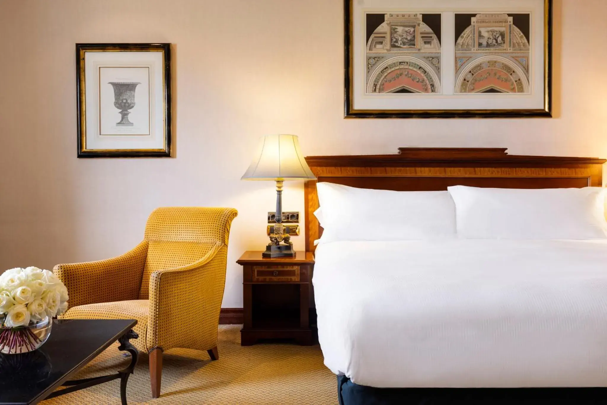 Photo of the whole room, Bed in InterContinental Madrid by IHG Photo of the whole room, Bed in InterContinental Madrid by IHG