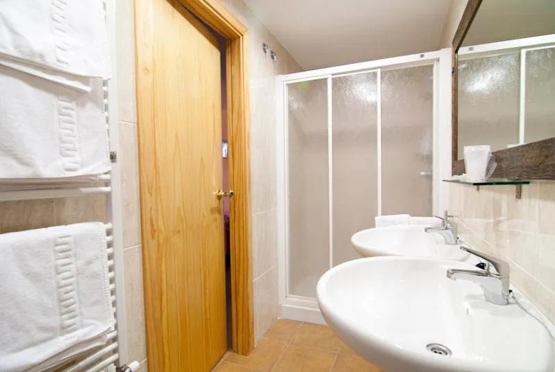 Bathroom in Hostal Parque Natural