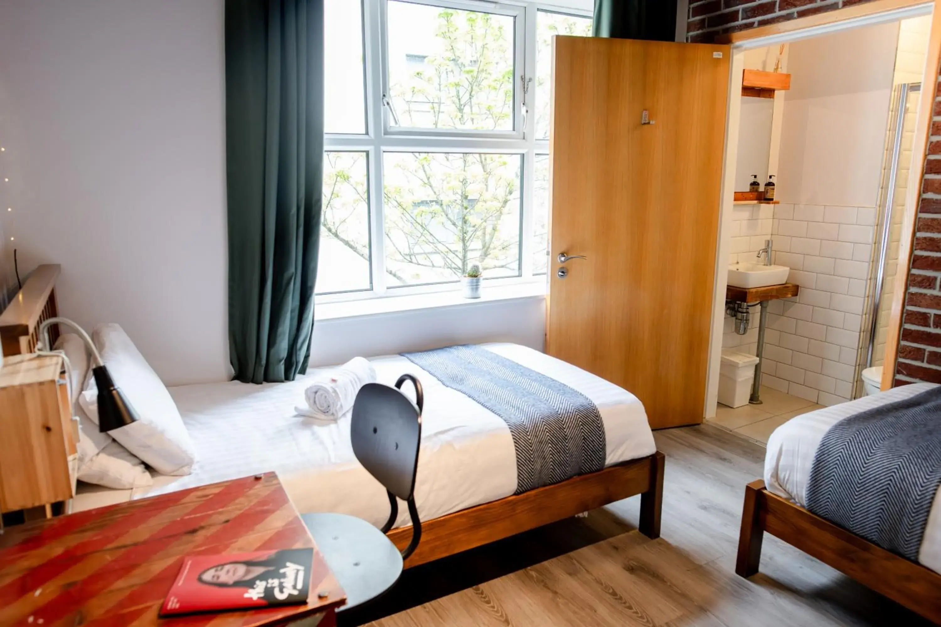 Twin Room in The Nest Boutique Hostel Twin Room in The Nest Boutique Hostel