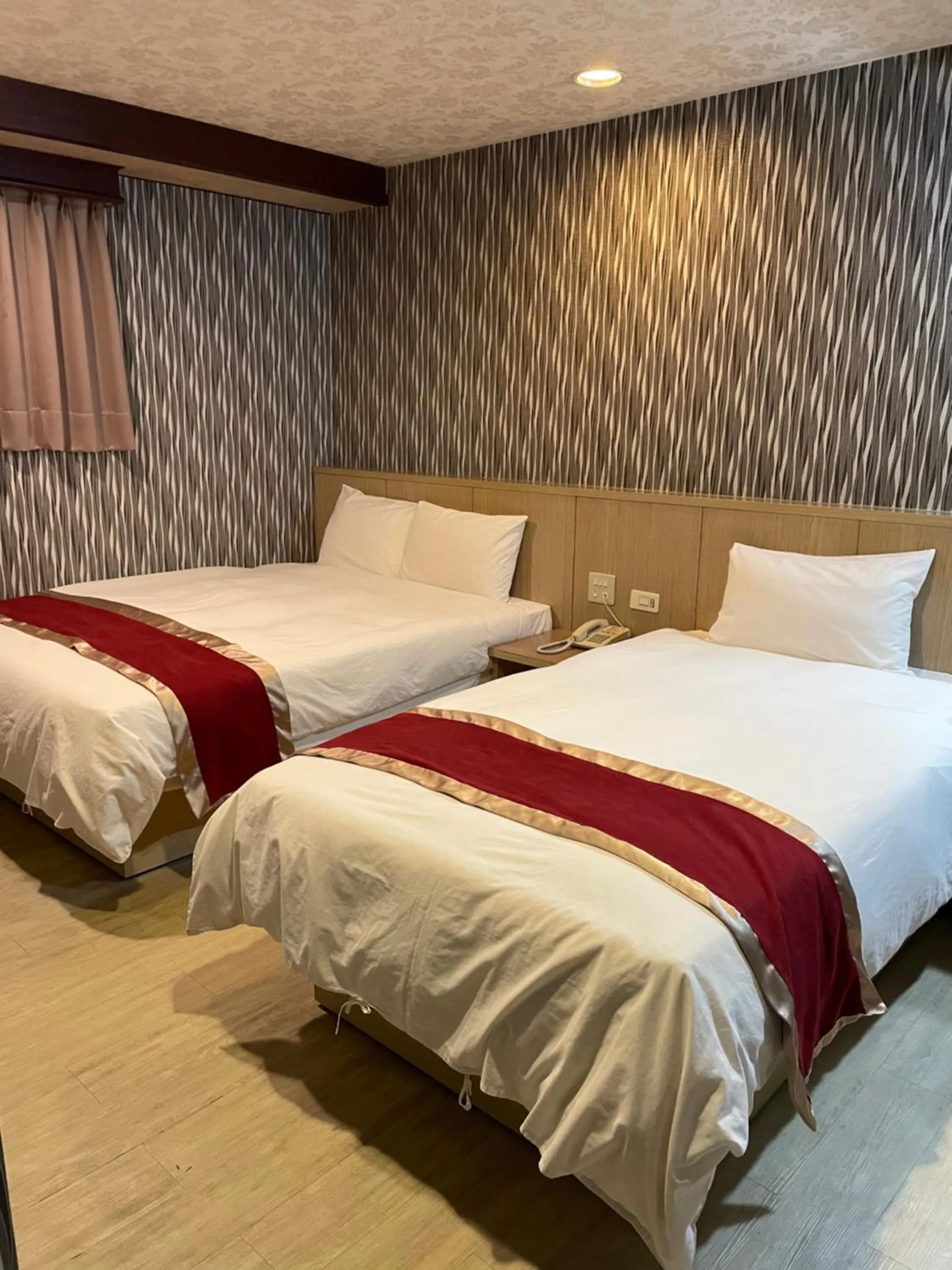 Bed in Mei Hua Hotel