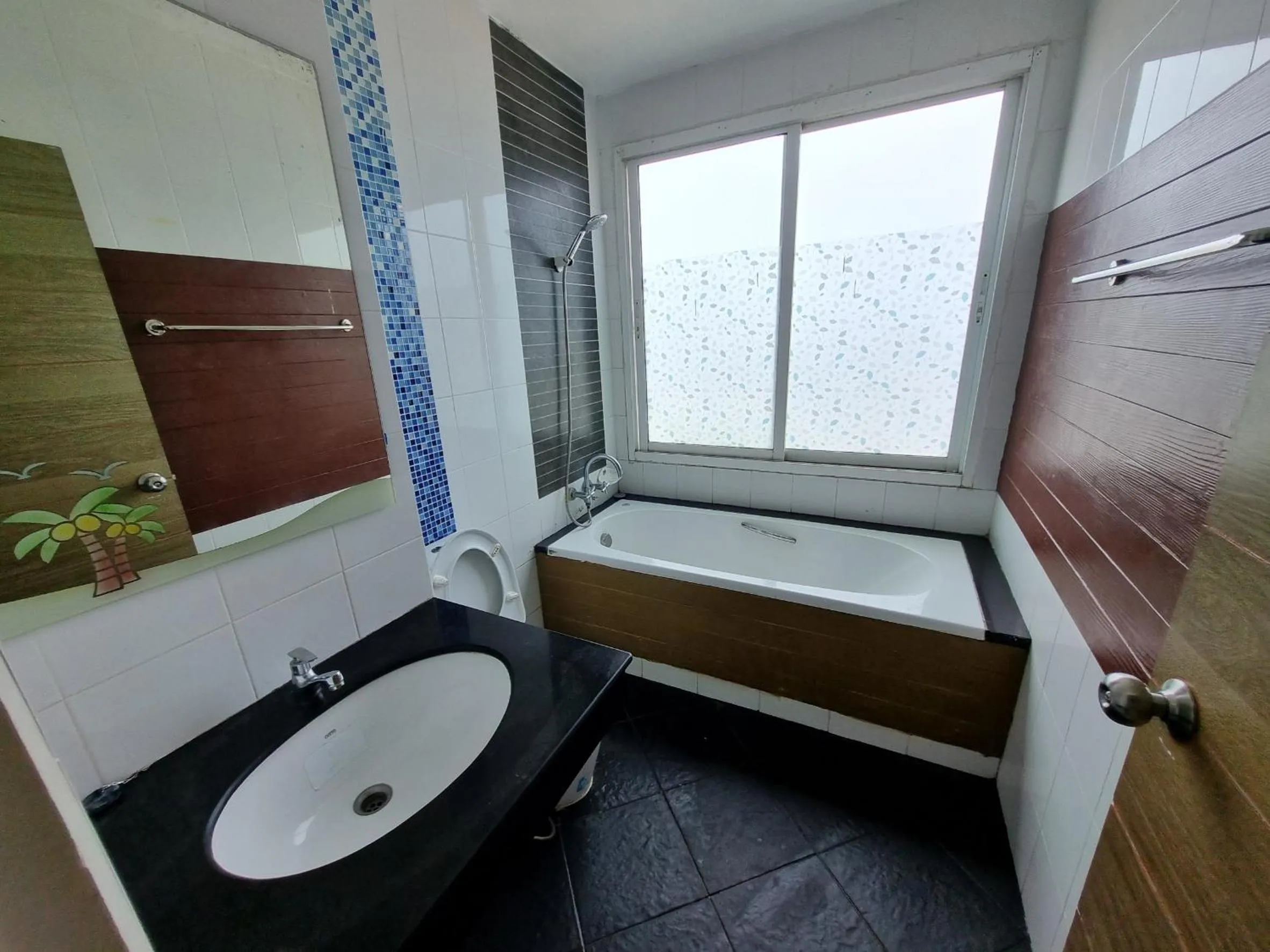 Bed in Banchaitalay Room