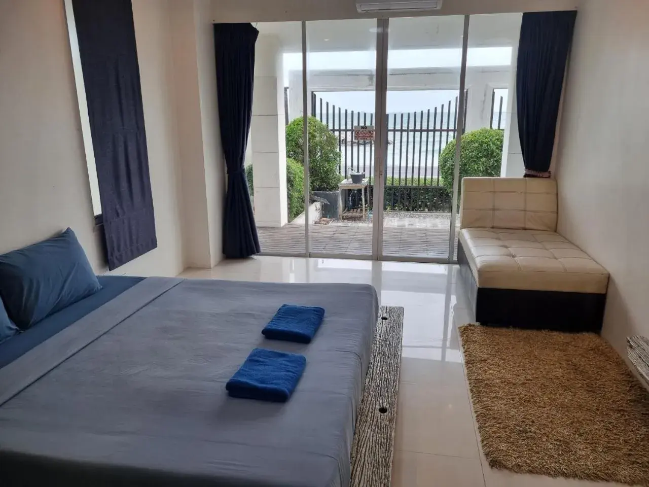 Deluxe Suite with Sea View in Banchaitalay Room Deluxe Suite with Sea View in Banchaitalay Room