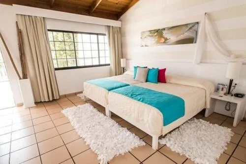 Bed in BlueBay Villas Doradas Adults Only-All Inclusive