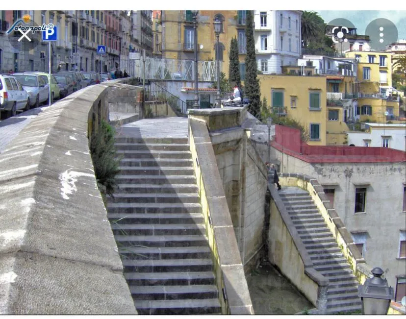 GARDEN HOUSE Apartments in Naples