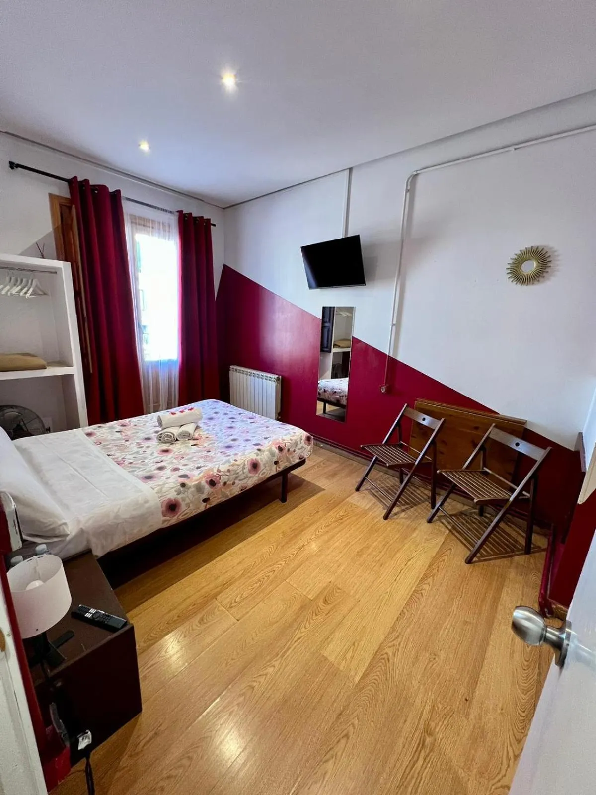 Bedroom, Bed in Hostal La Casa de La Plaza