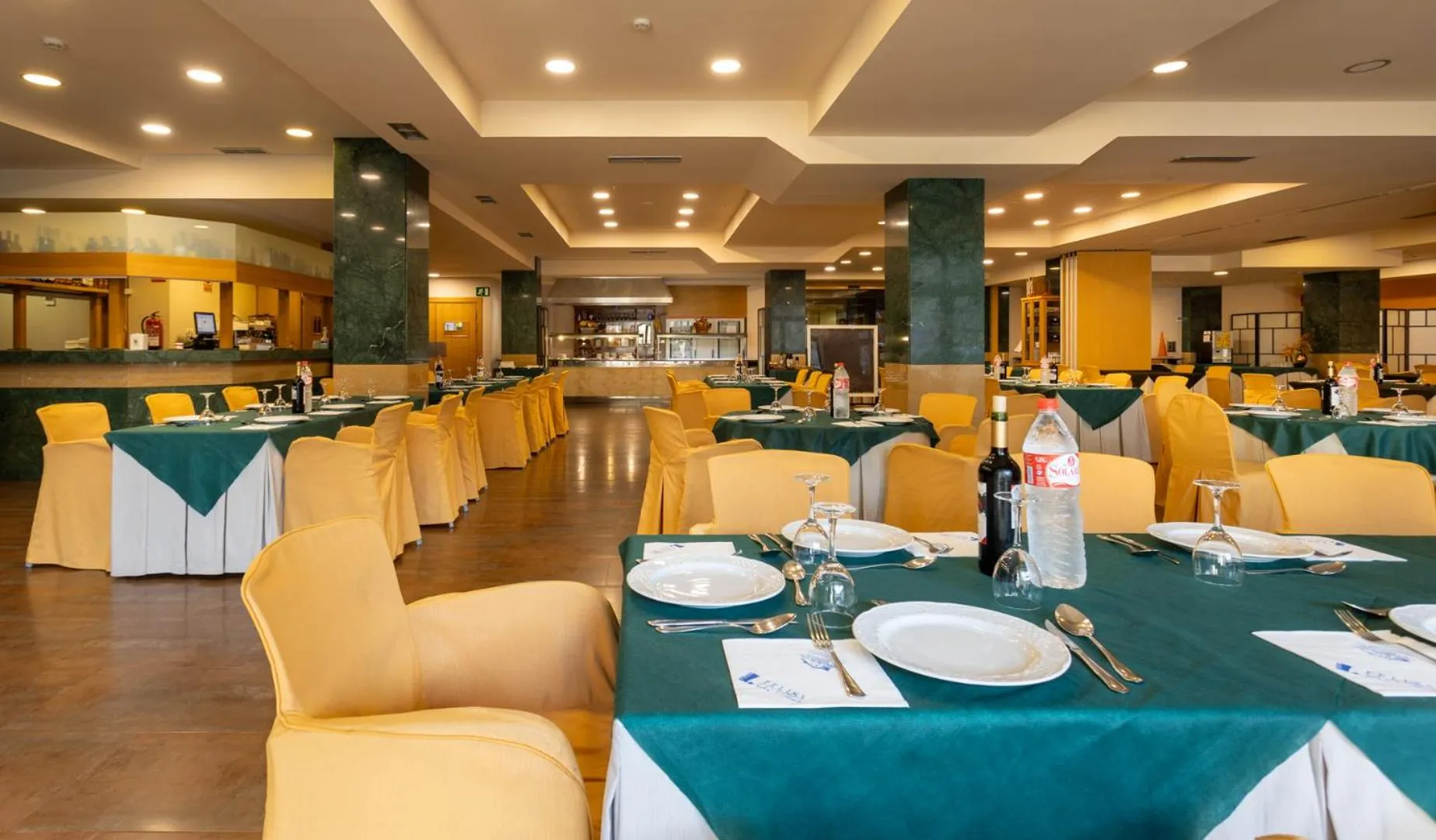Restaurant/places to eat in Hotel Felisa SPA