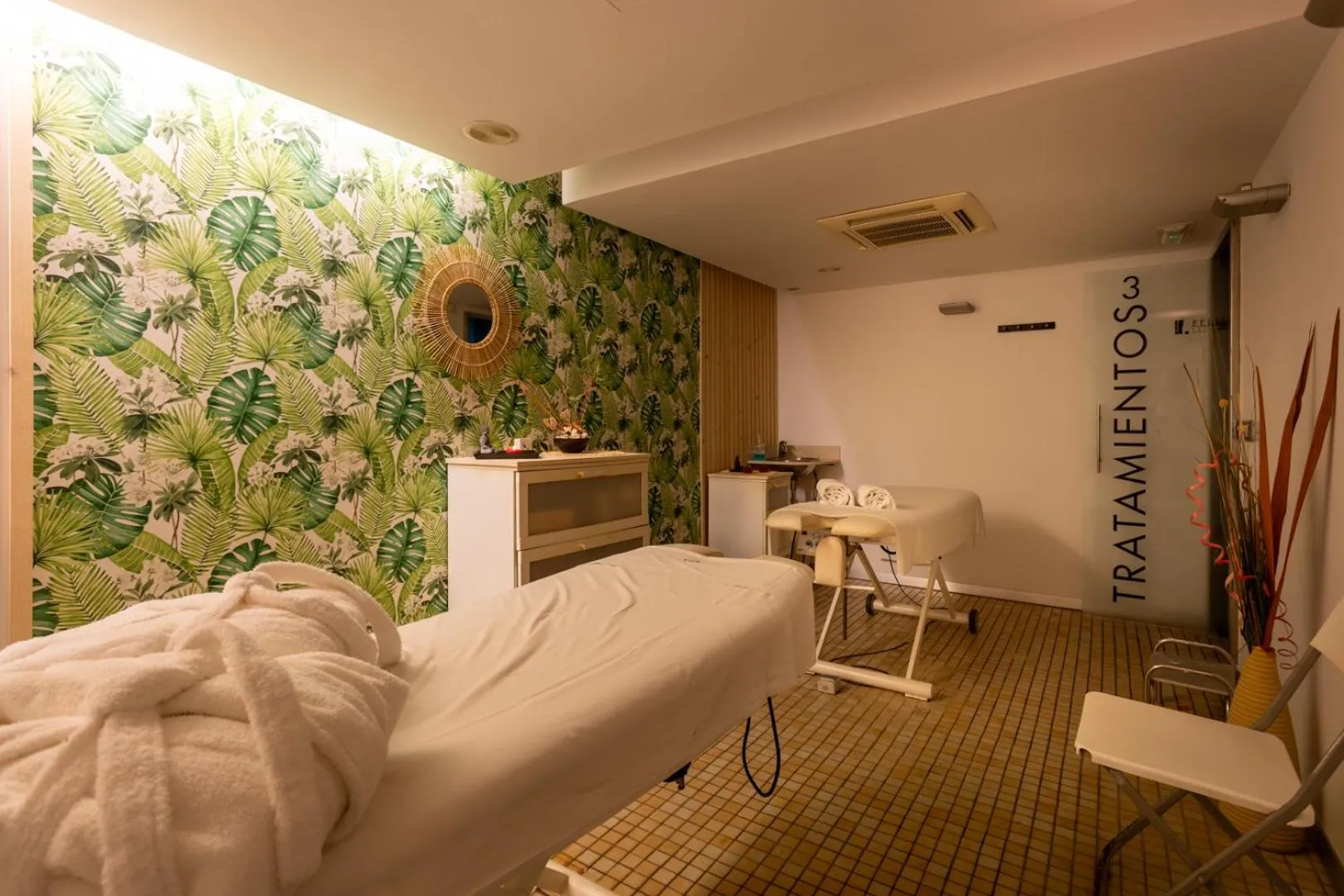 Massage, Bed in Hotel Felisa SPA