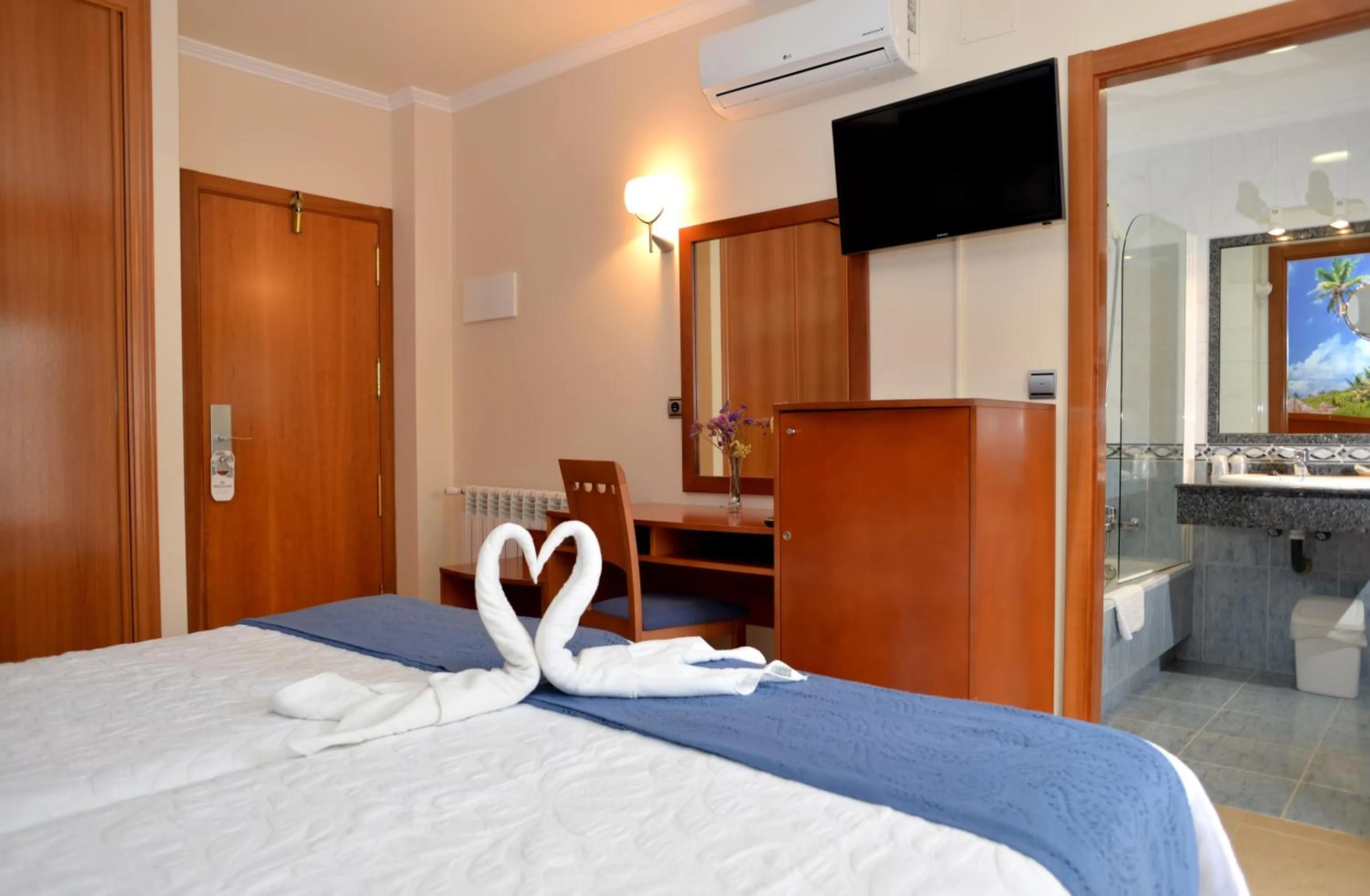 Bed in Hotel Portonovo