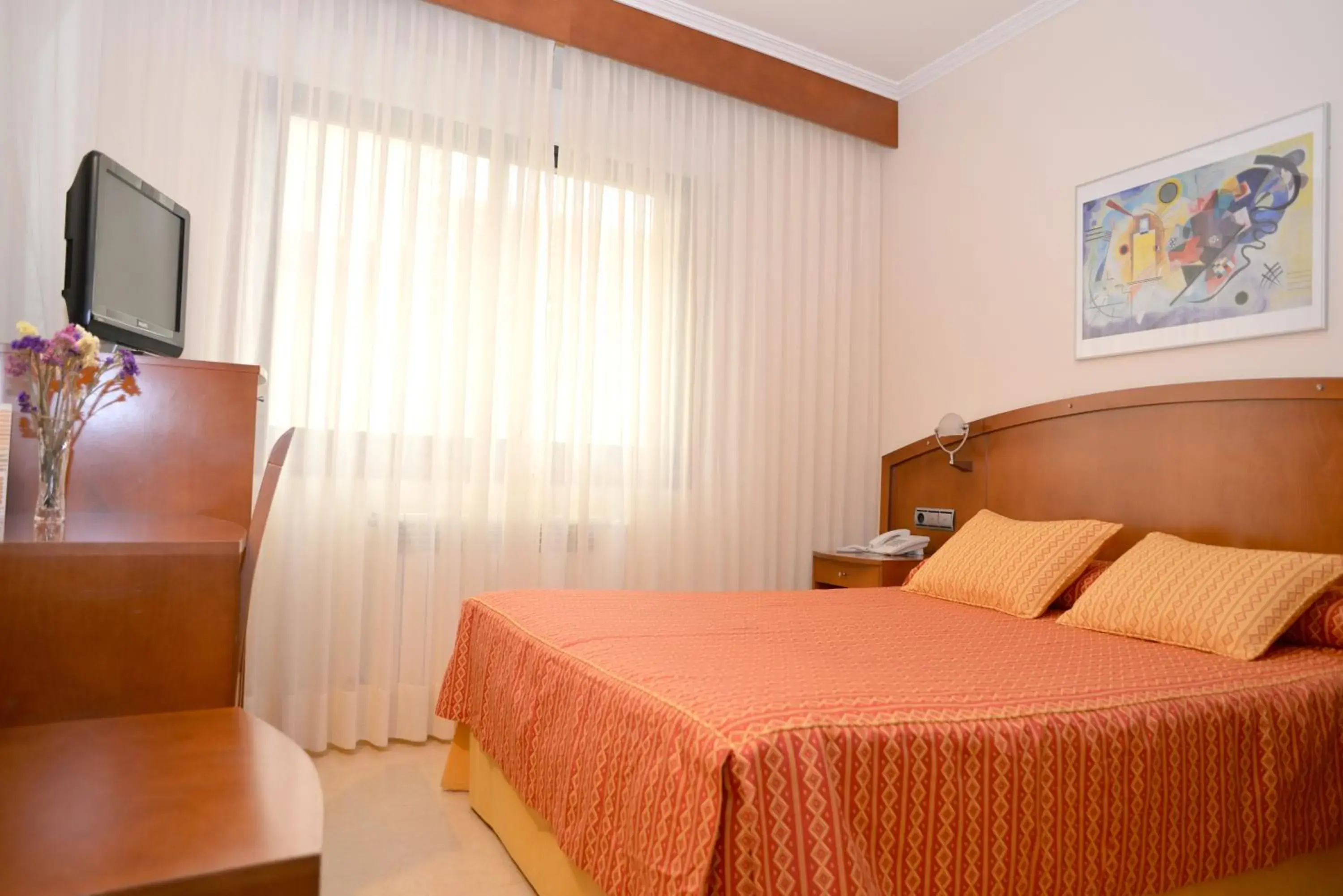 Single Room in Hotel Portonovo Single Room in Hotel Portonovo