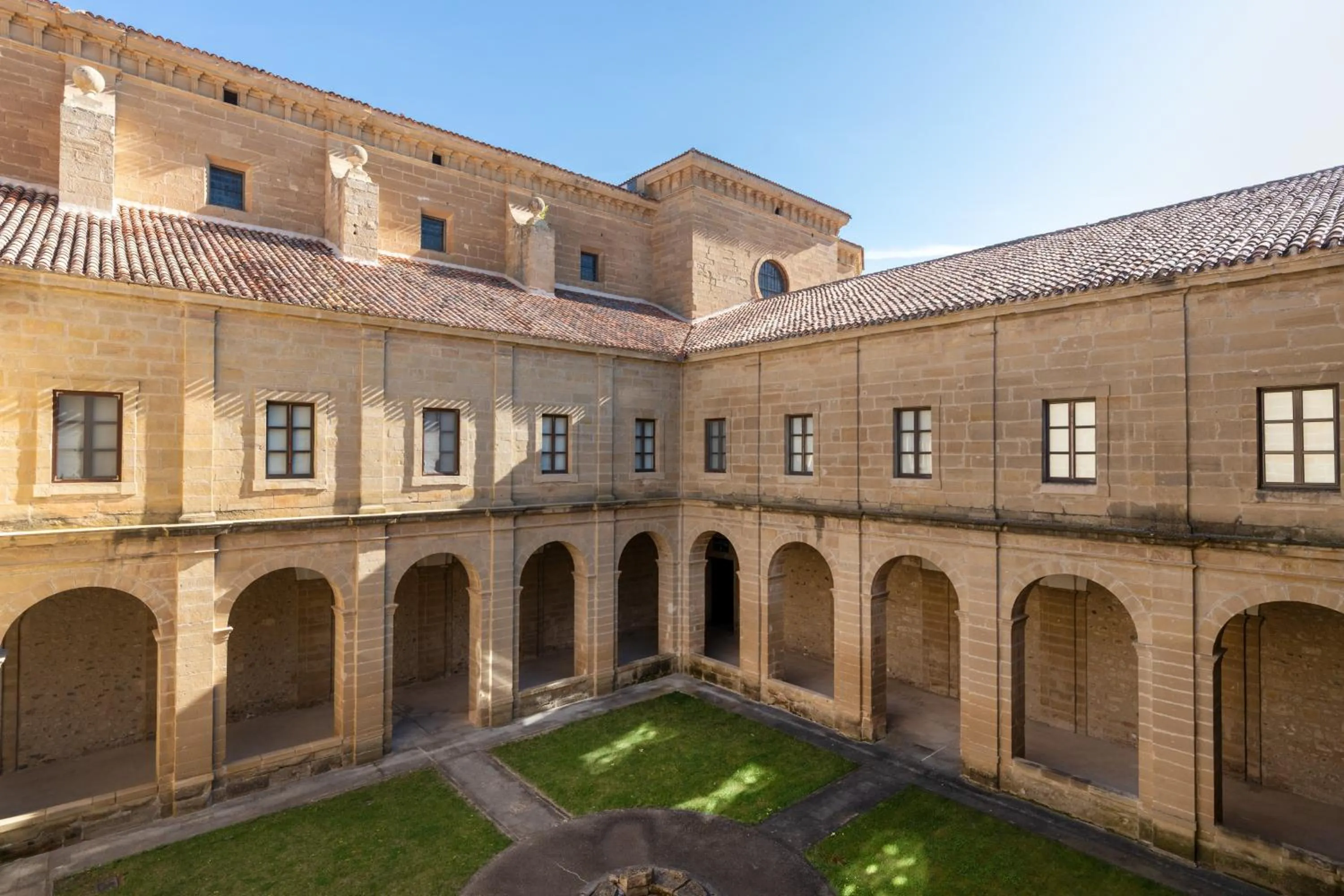 Landmark view in Parador de Sto. Domingo Bernardo de Fresneda