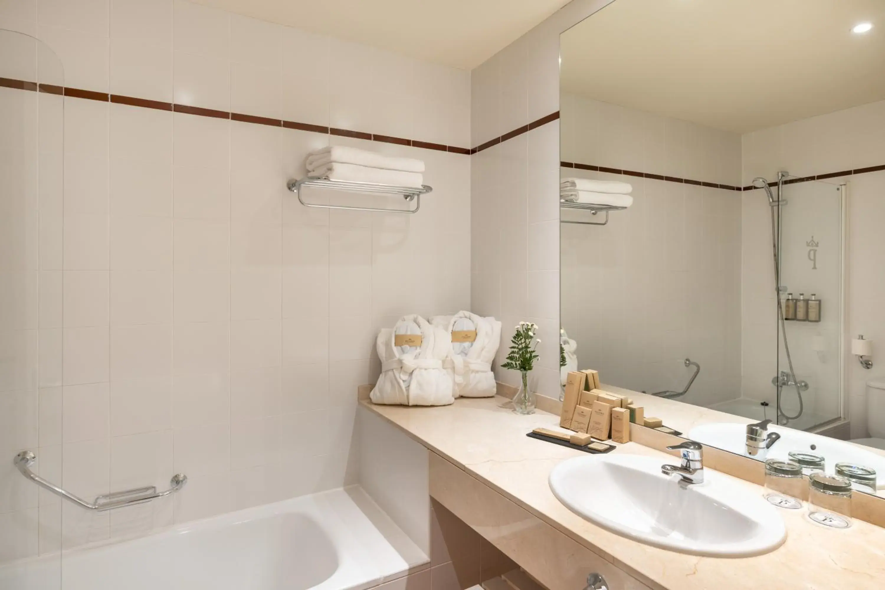 Parador de Sto. Domingo Bernardo de Fresneda Parador de Sto. Domingo Bernardo de Fresneda