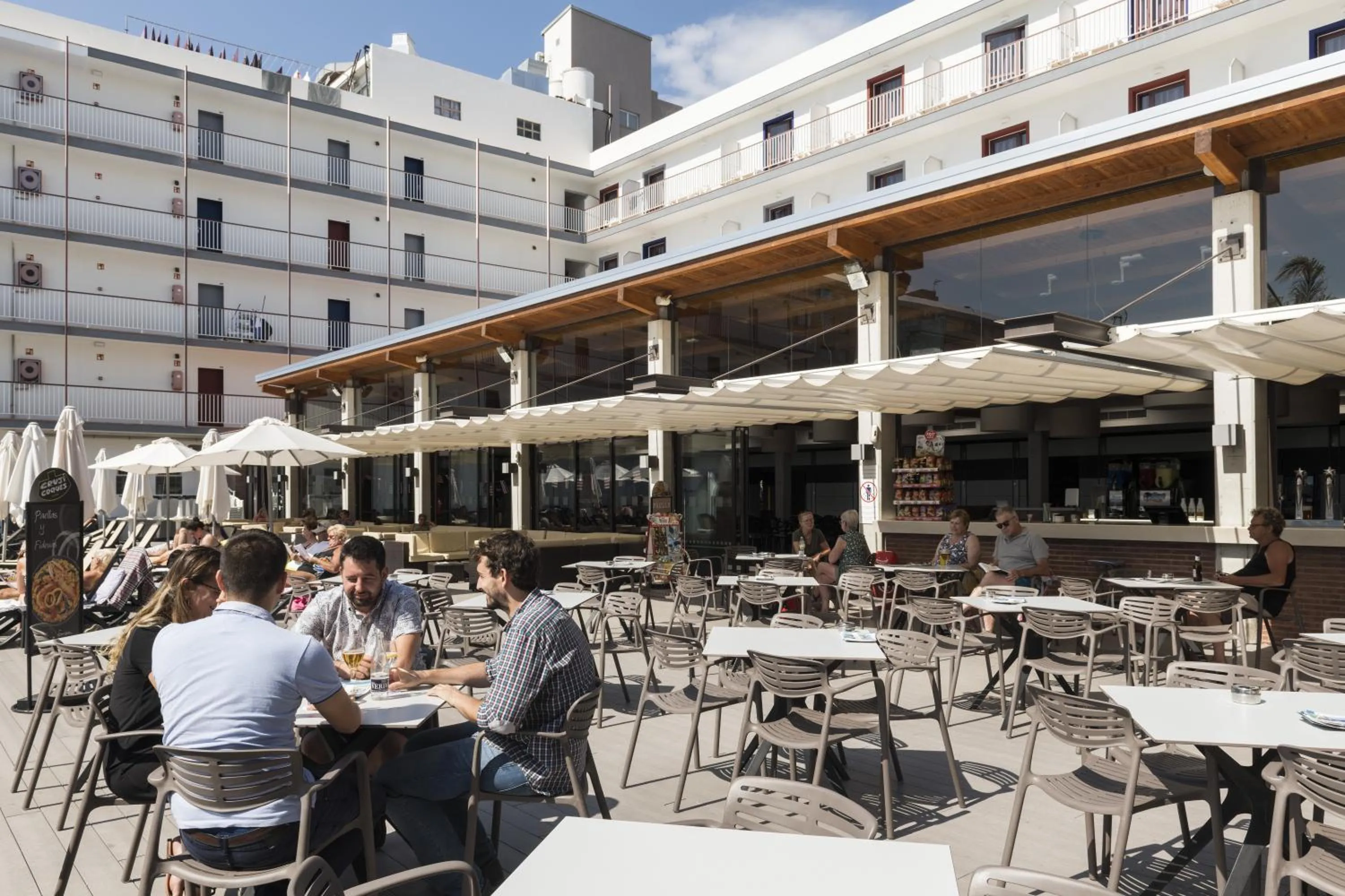 Lounge or bar in Hotel Papi