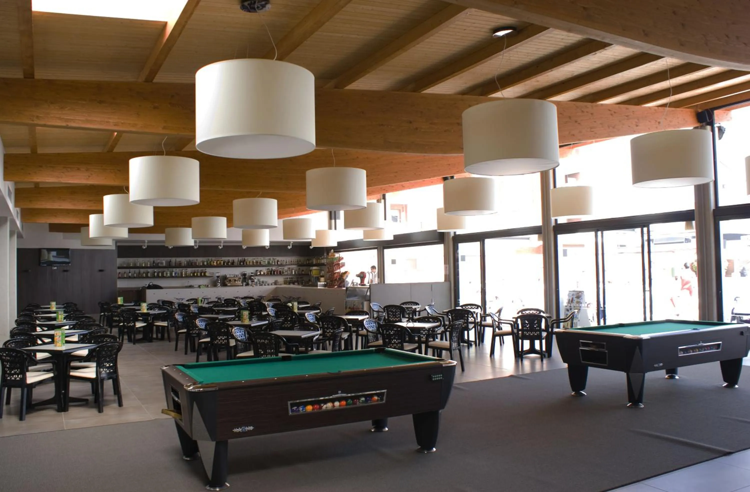 Billiard in Hotel Papi