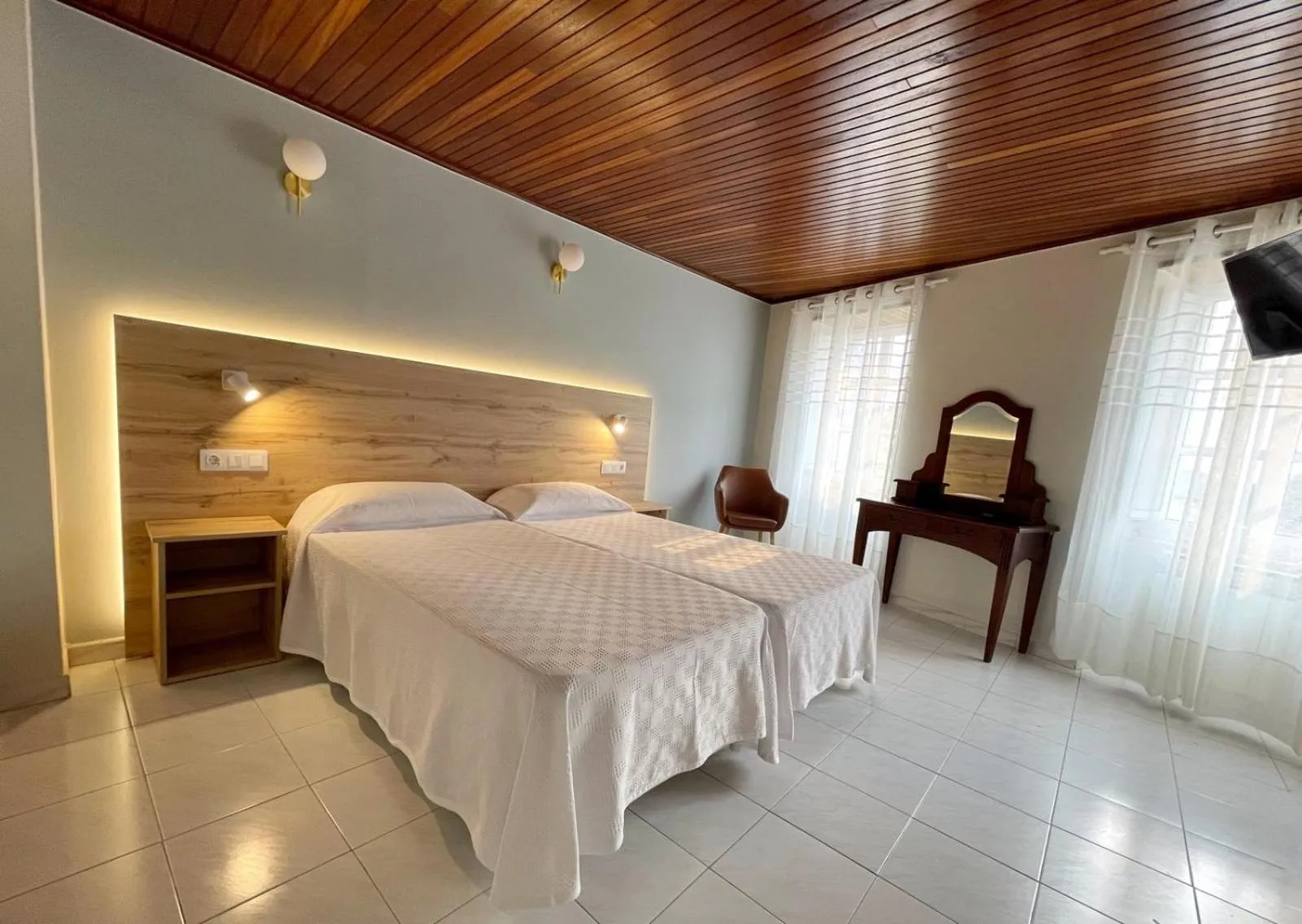 Hotel Amadora - Admite mascotas