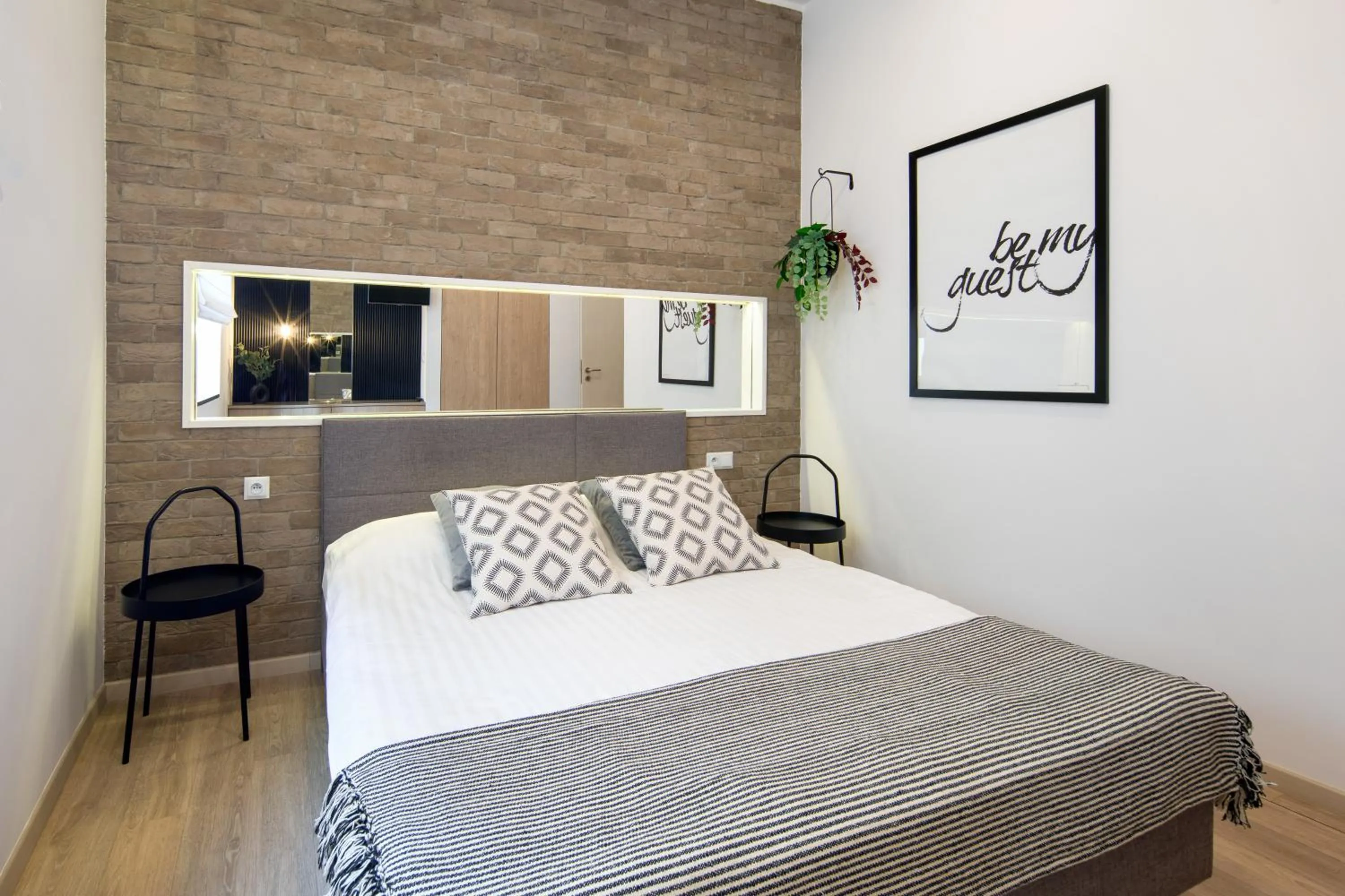 Bed in Beautiful Apartment with 2 bedrooms for 7 guests, Jewish District