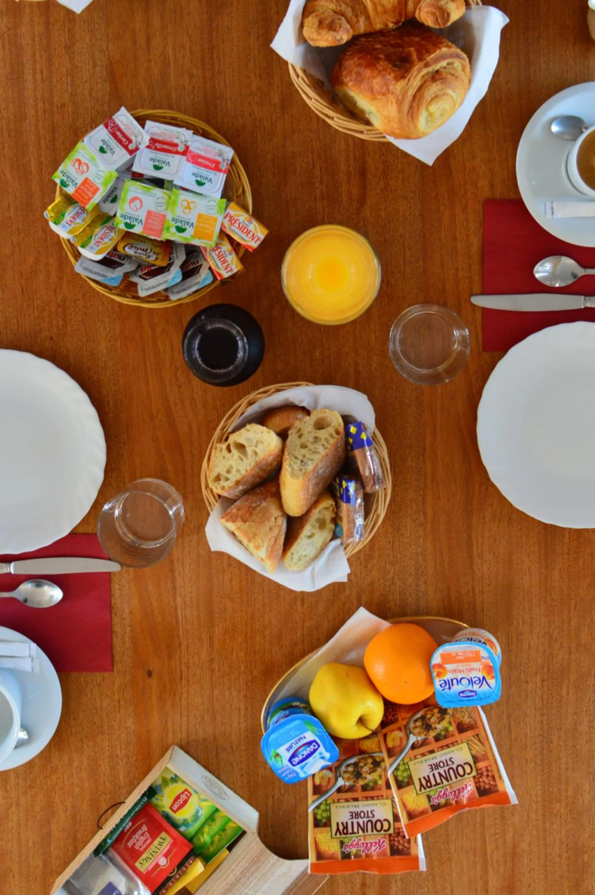 Food close-up in Hôtel de France