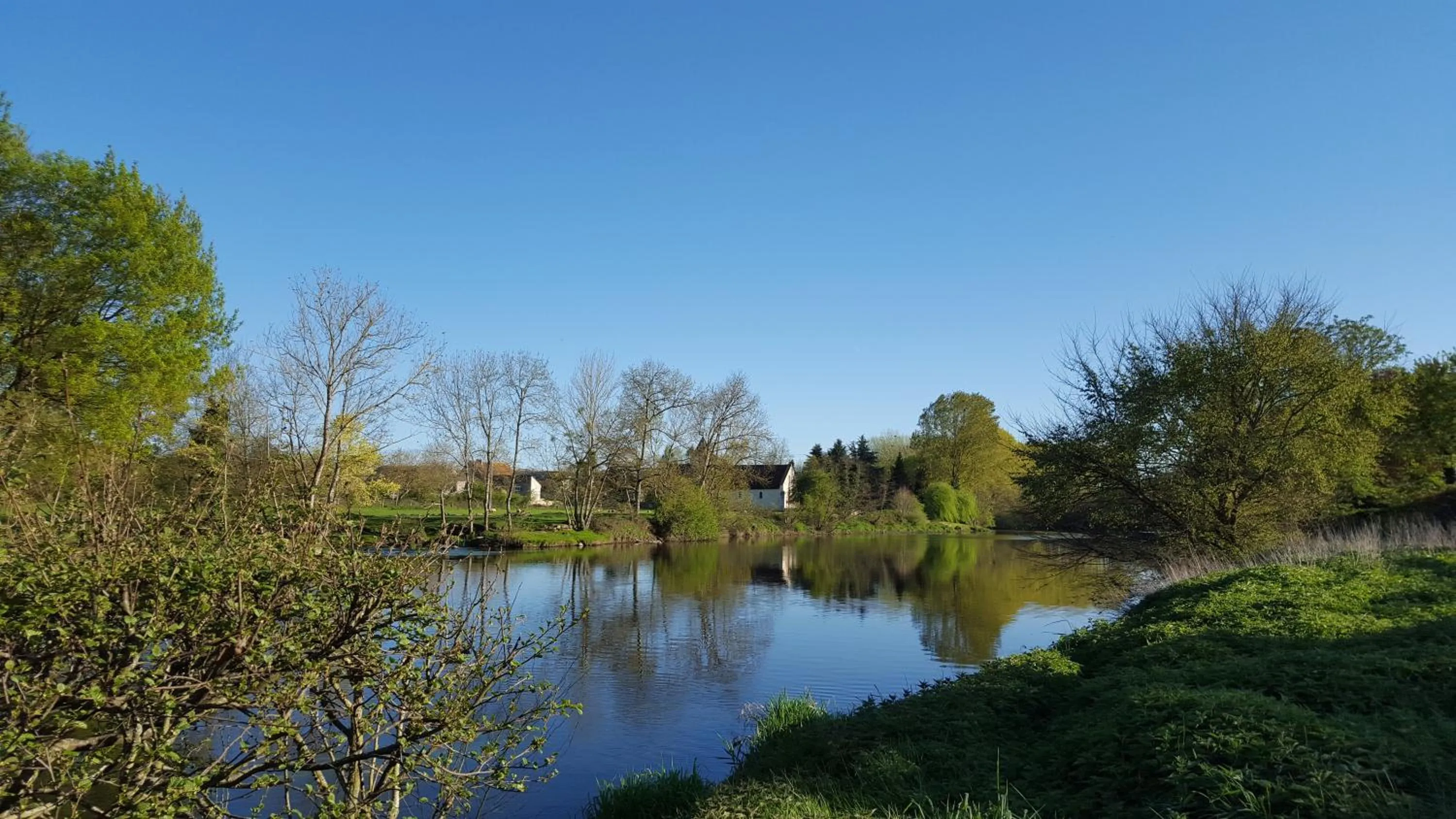 Nearby landmark in Hôtel de France