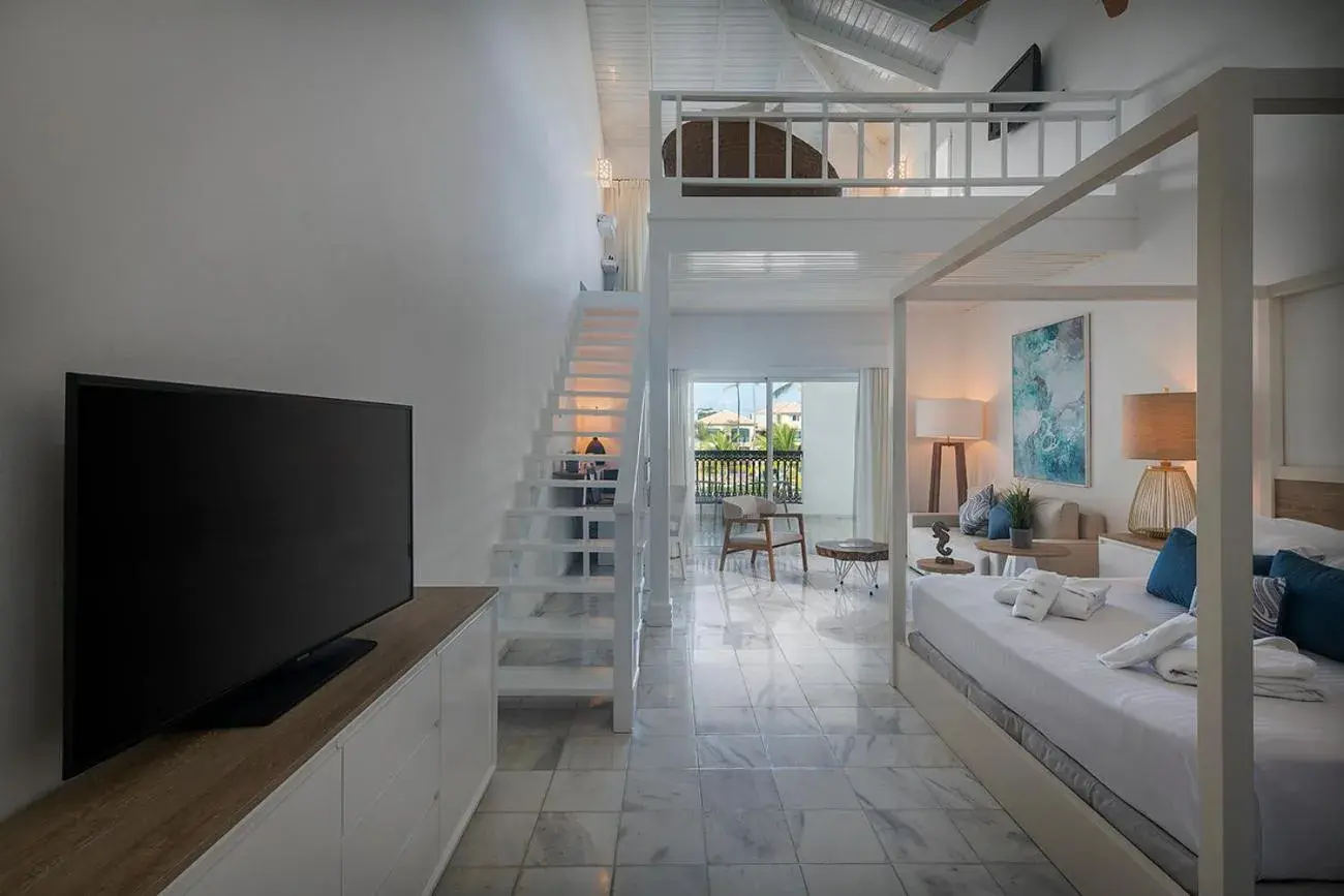 Bed in Ocean Blue & Sand Beach Resort - All Inclusive Bed in Ocean Blue & Sand Beach Resort - All Inclusive