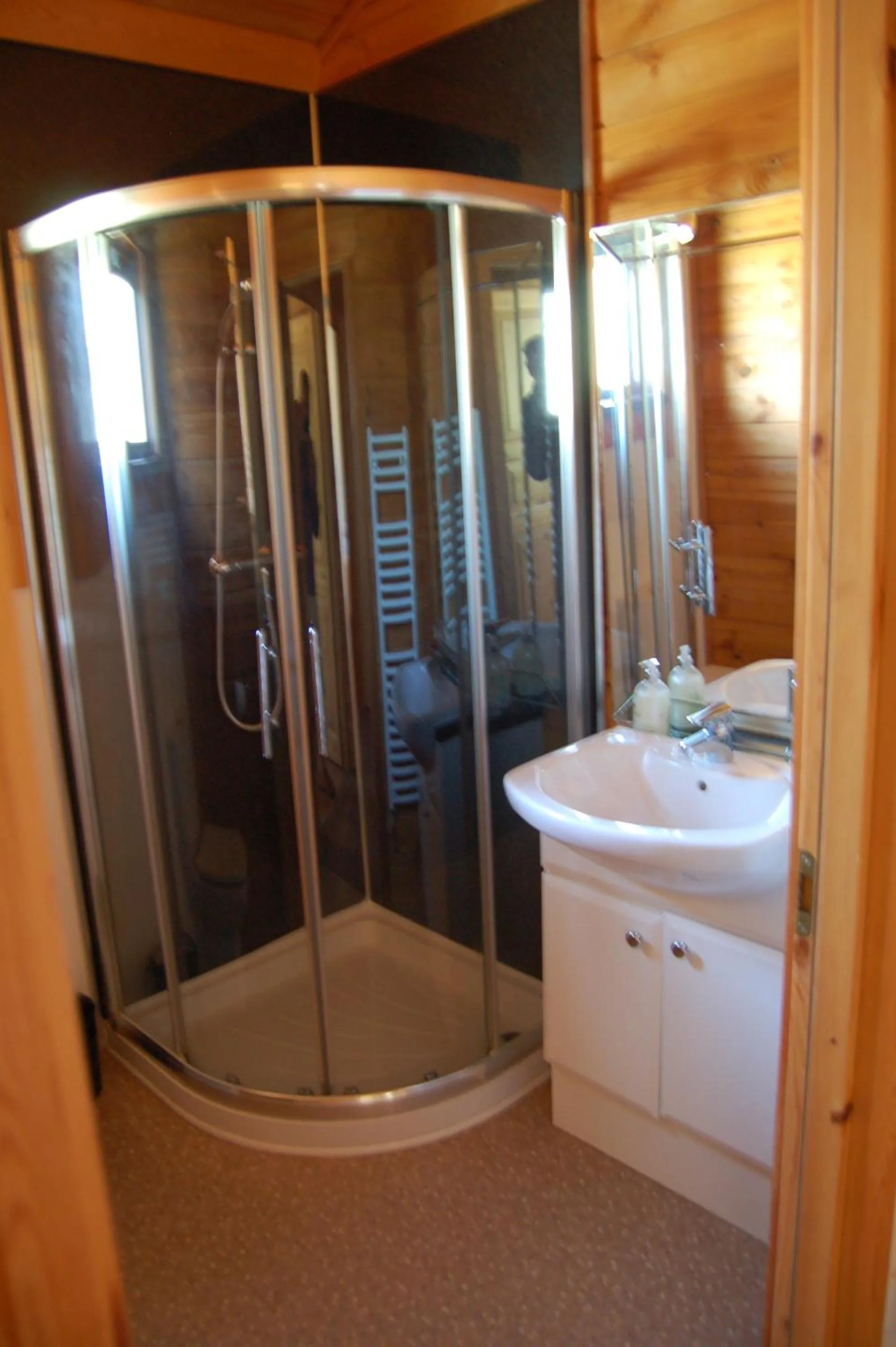 Bathroom in Watermeadow Lakes & Lodges
