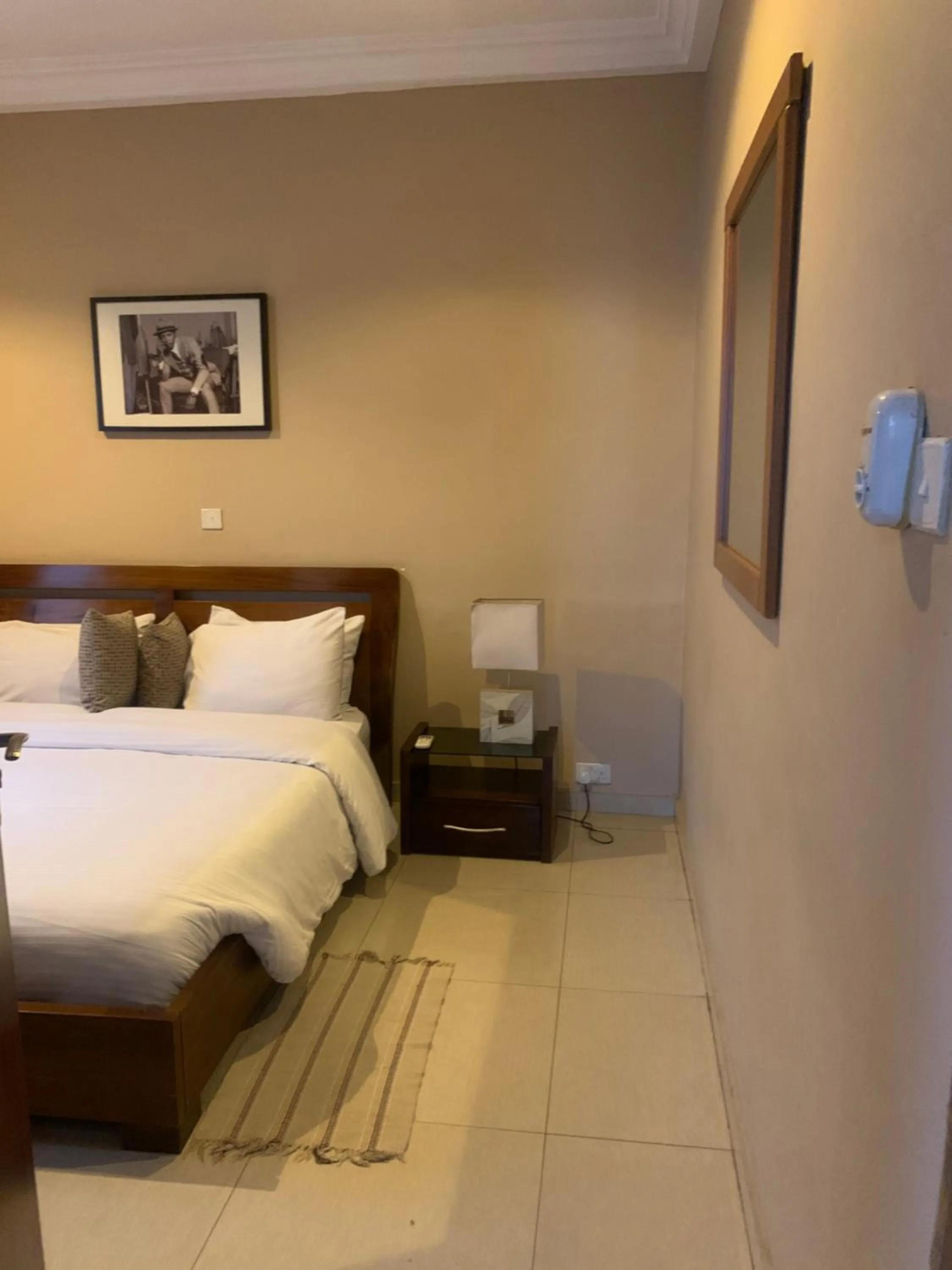 Bed in Manjaro Suites