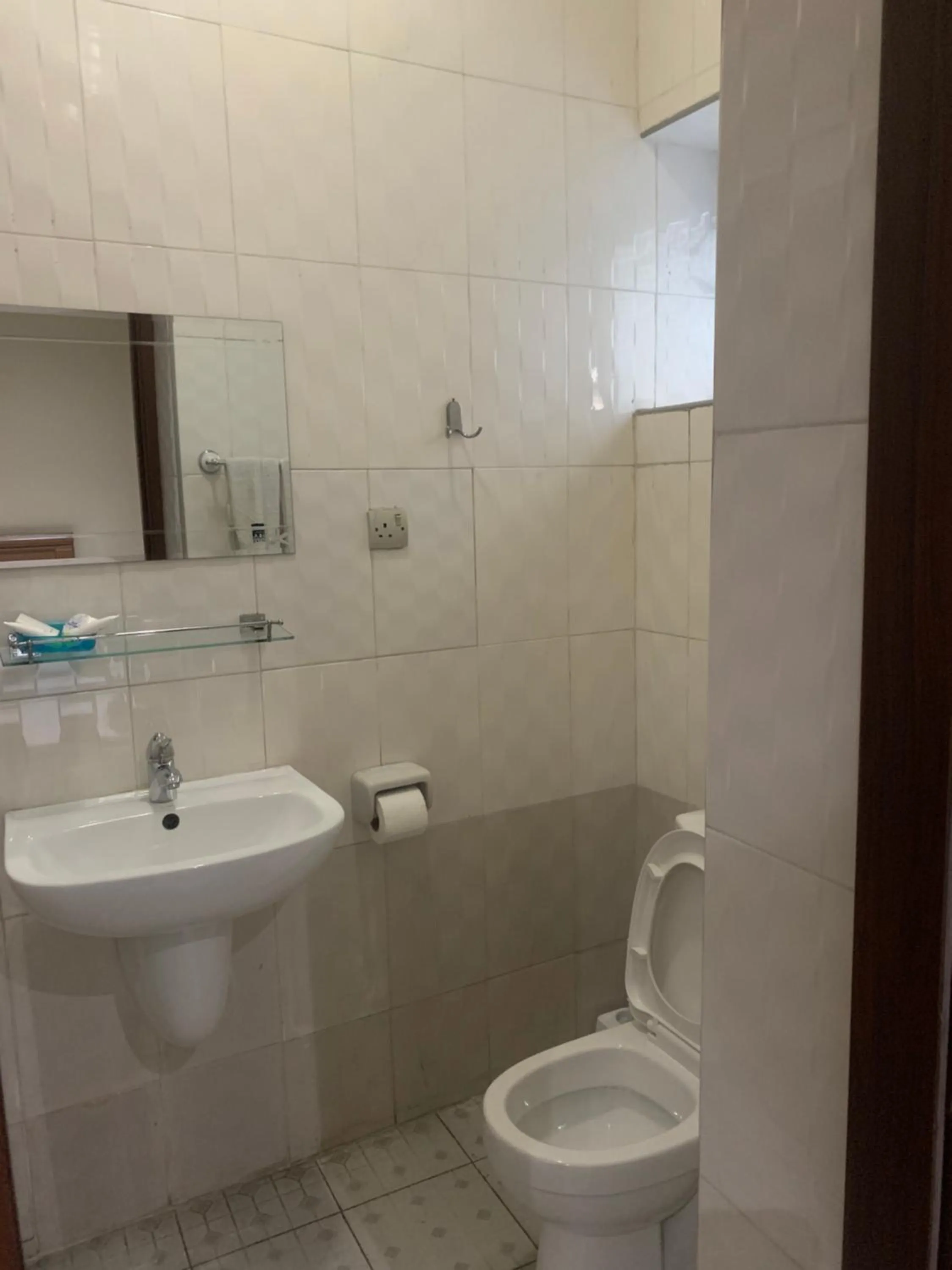 Shower in Manjaro Suites