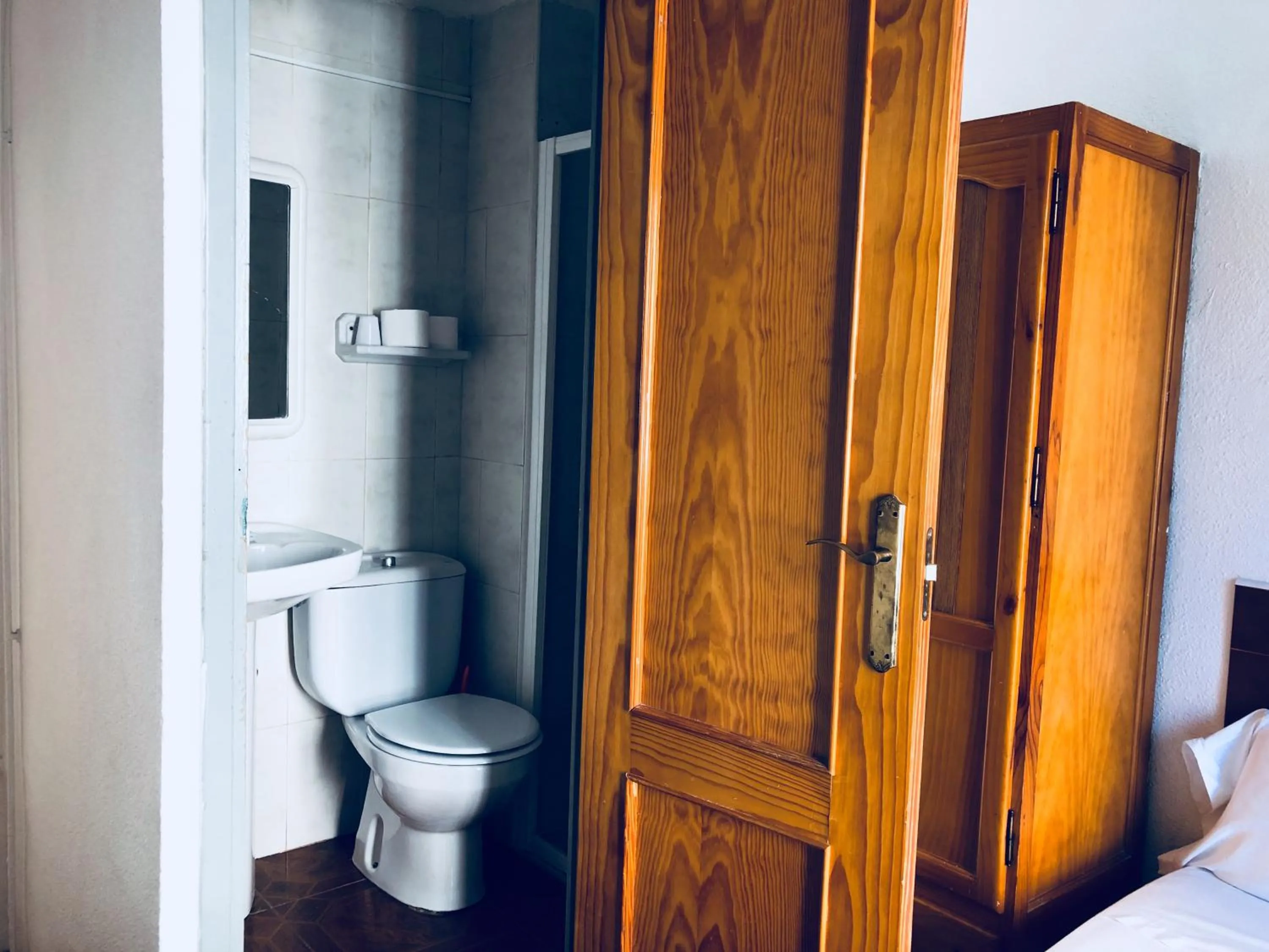 Bathroom in LÀtic Rooms