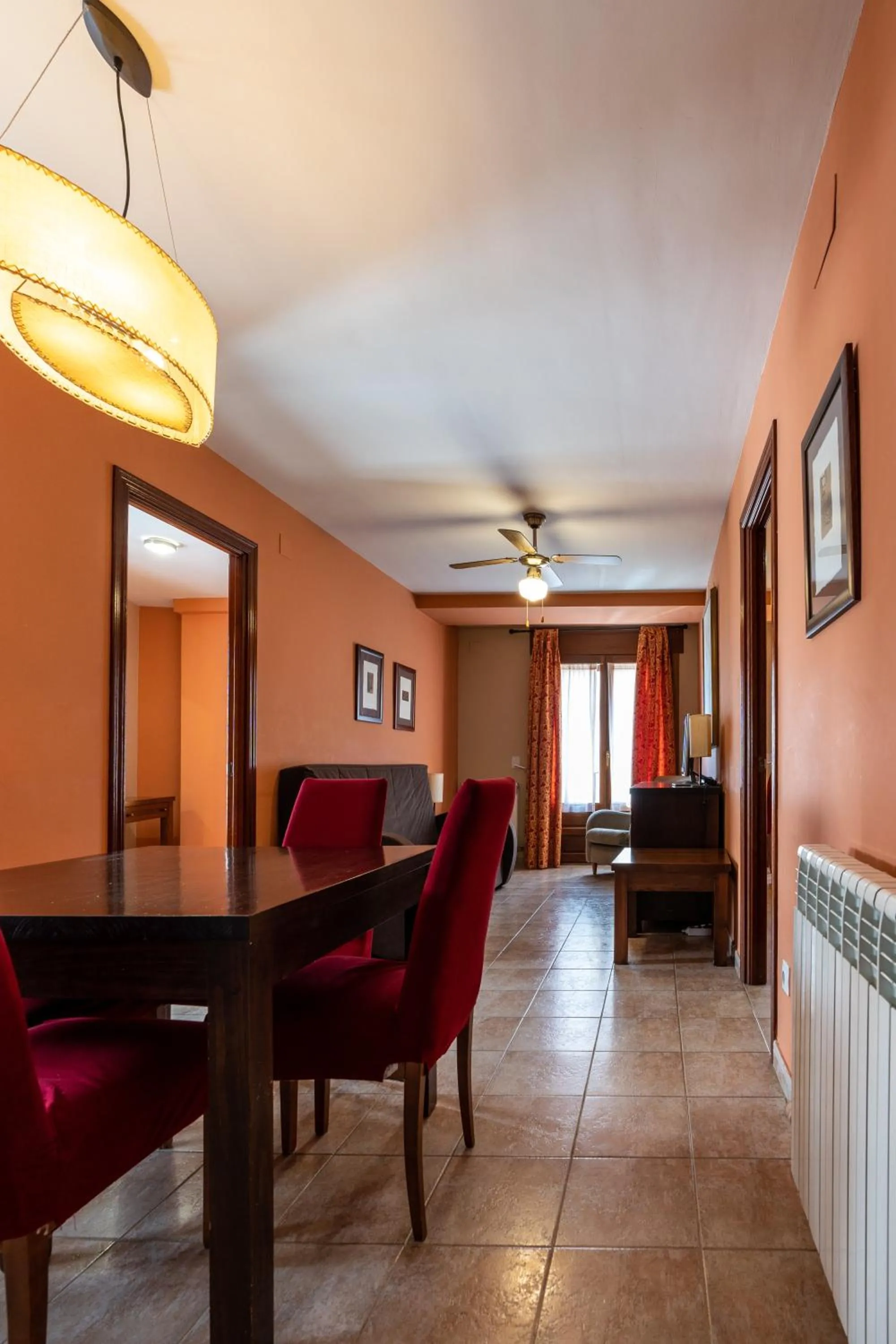 Two-Bedroom Apartment (3 Adults + 2 Children) in Apartamentos La Trufa Negra