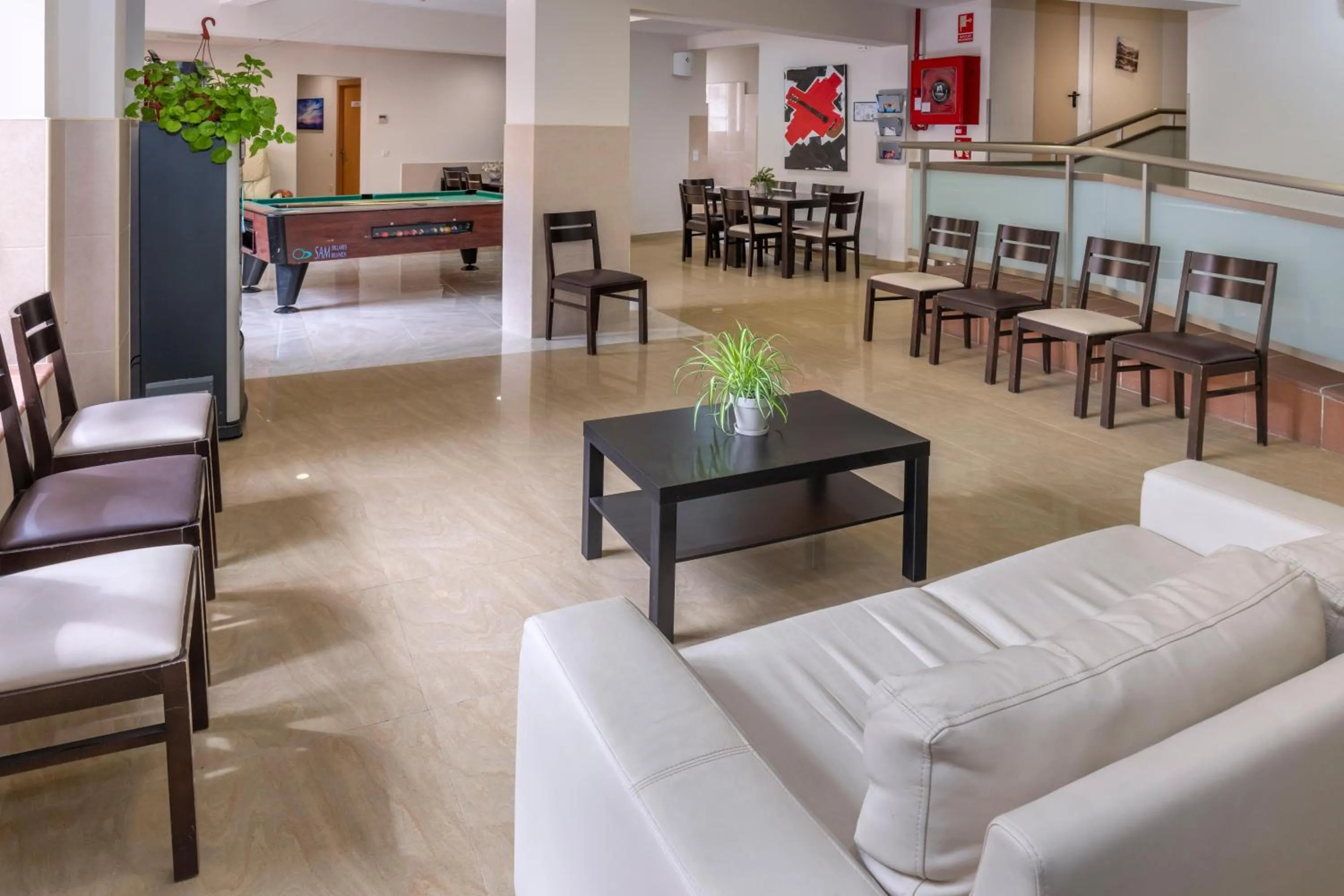 Lobby or reception in Moremar Hotel