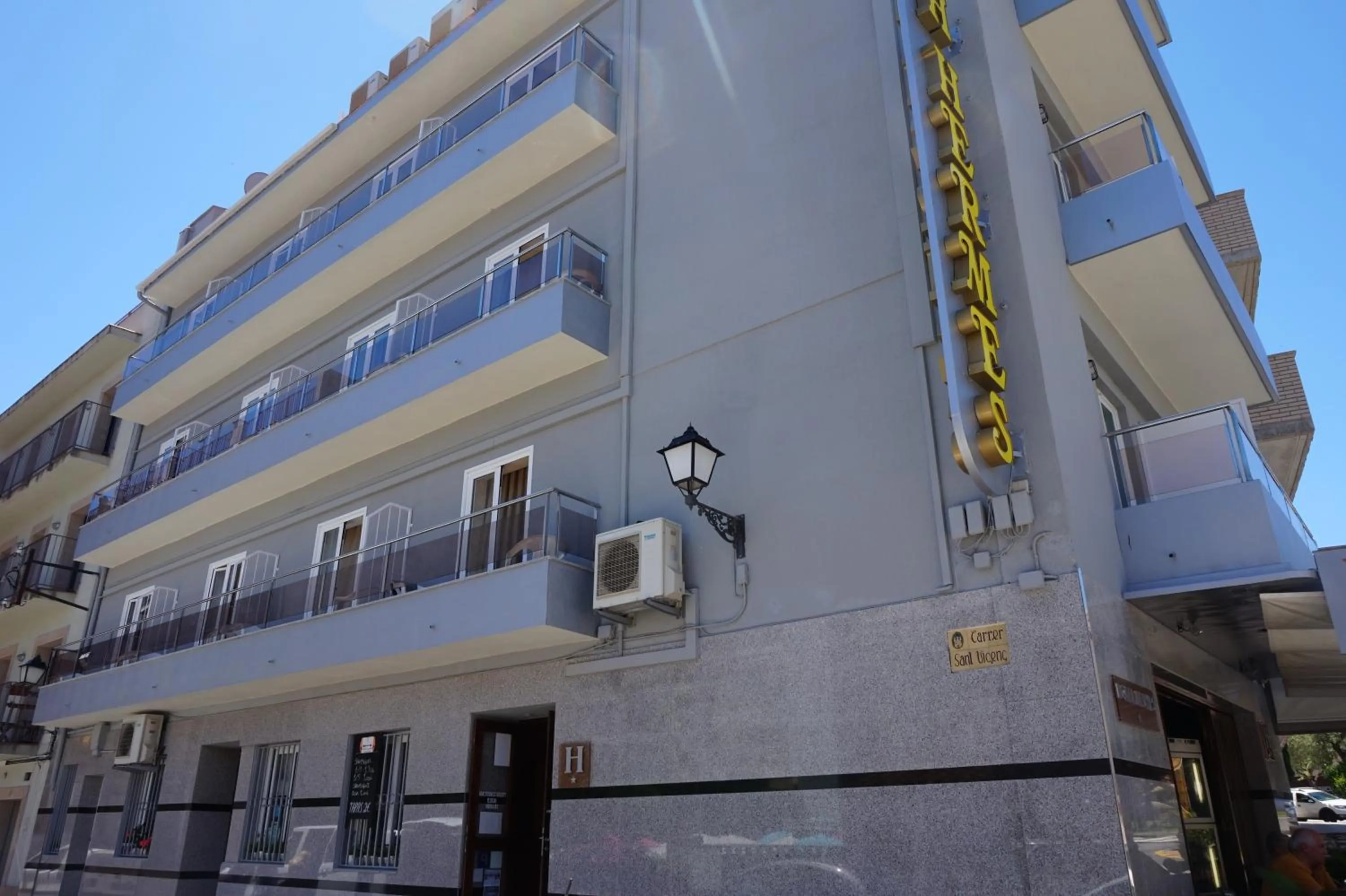 Property building in Hotel Hermes