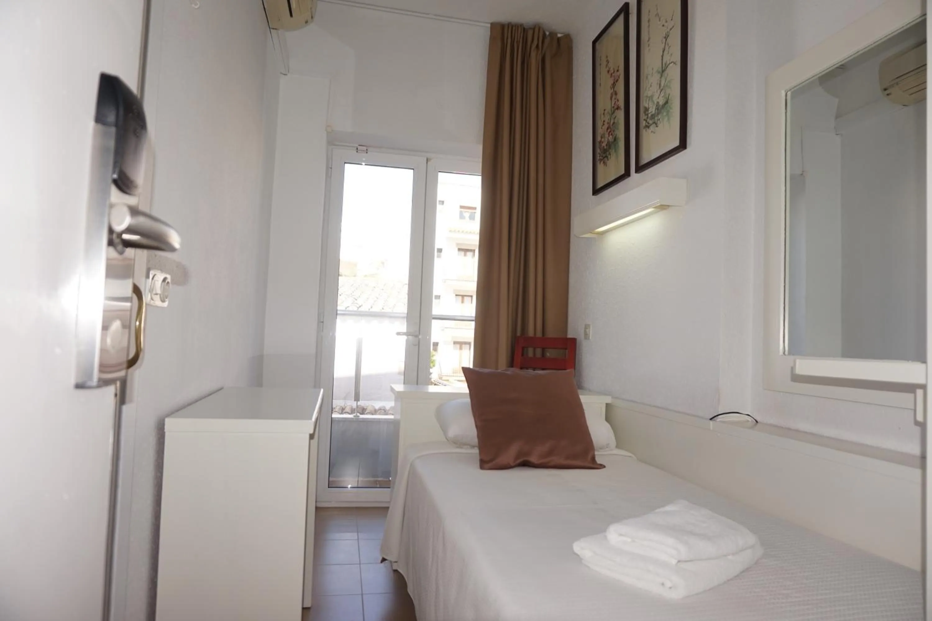 Other, Bed in Hotel Hermes