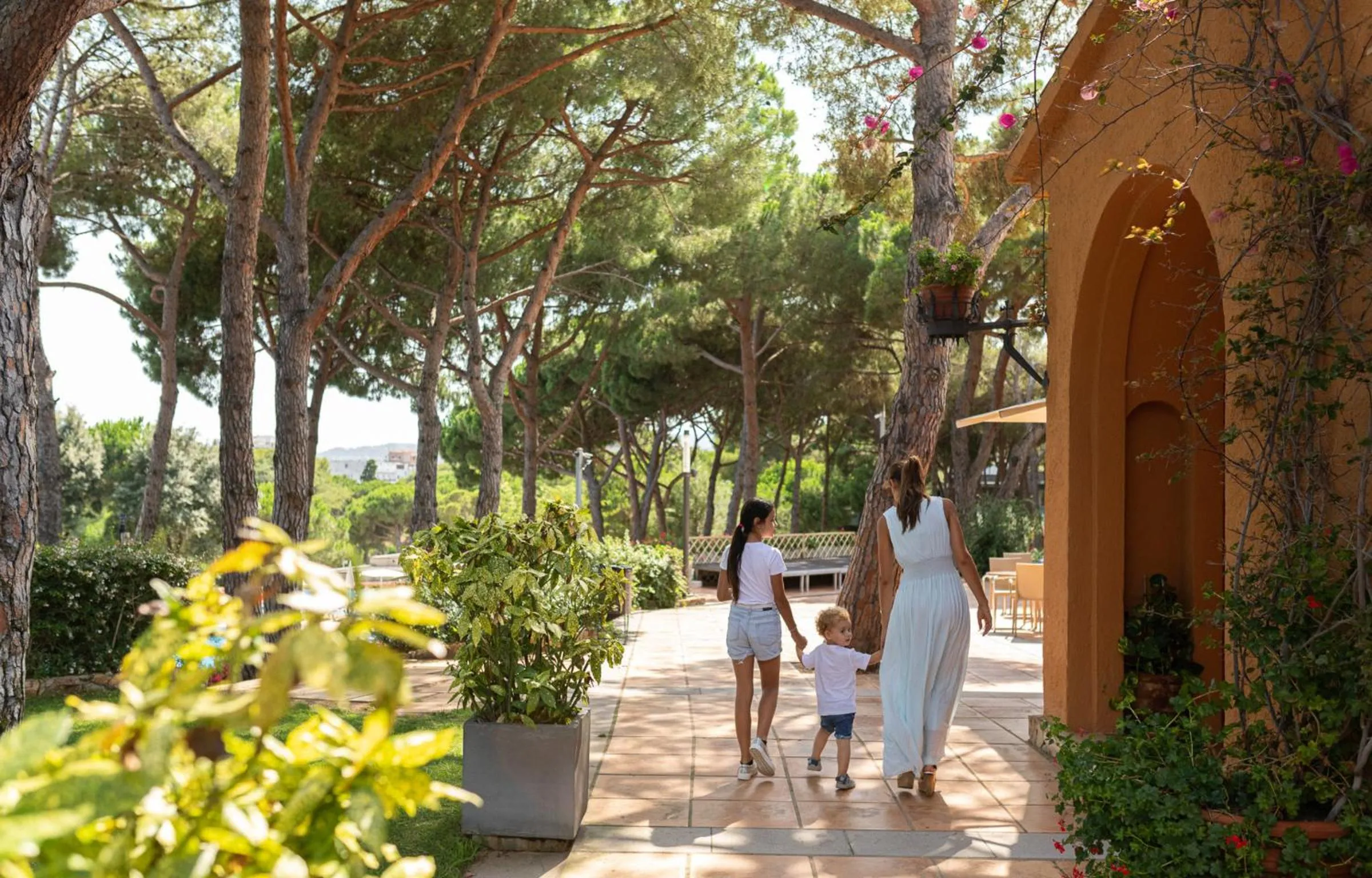 Property building in Aparthotel Ciutat de Palol