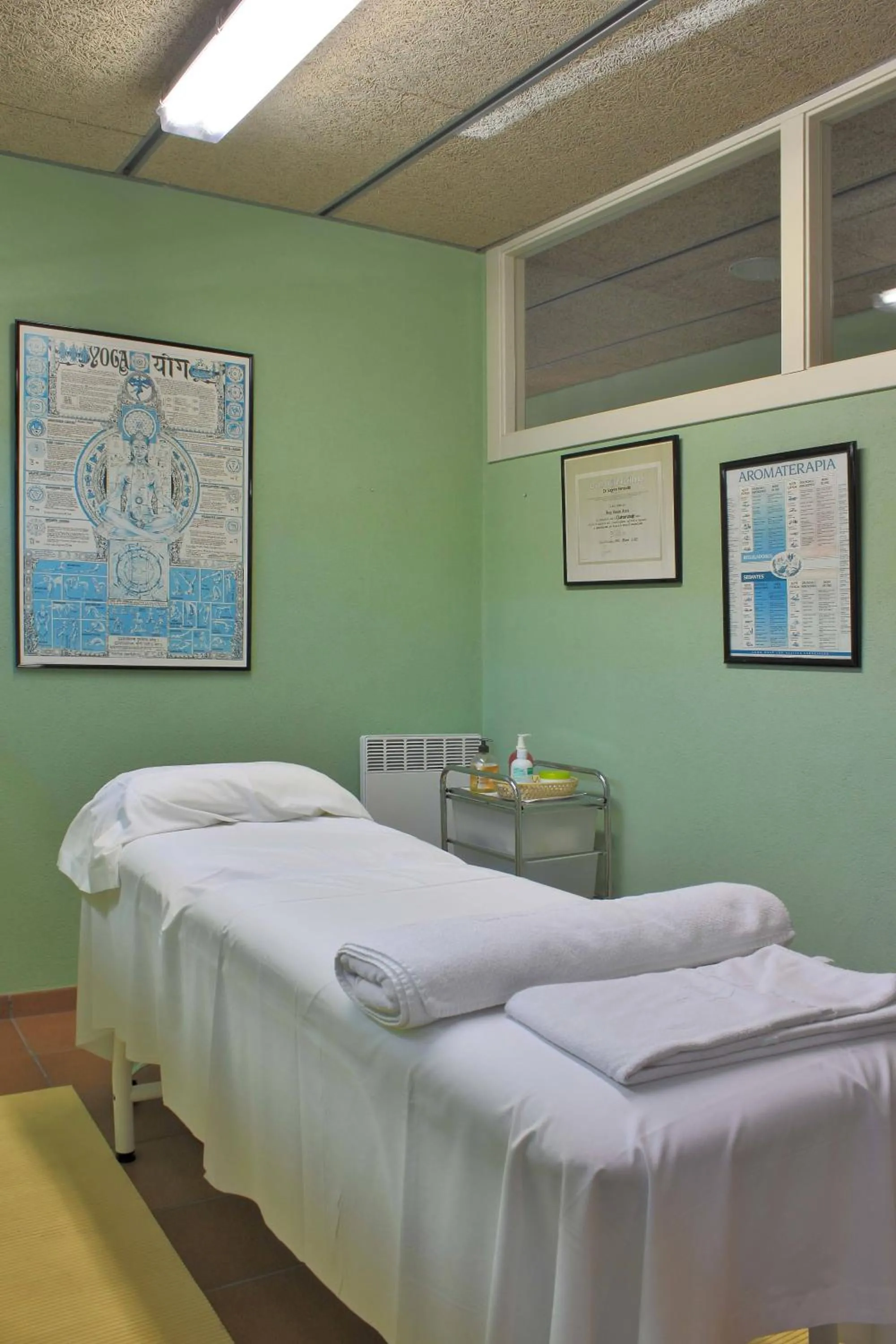Massage, Bed in Aparthotel Ciutat de Palol